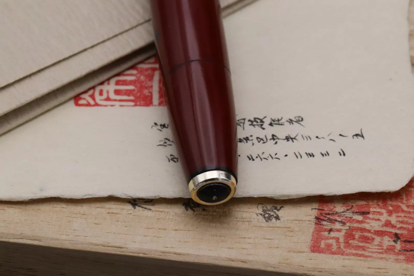 Ohashido Red Lacquer Cranes Fountain Pen image 6