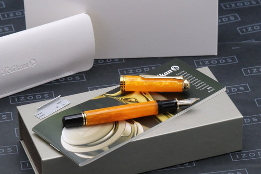 Pelikan Souveran M600 Vibrant Orange Fountain Pen - Broad Nib image 0