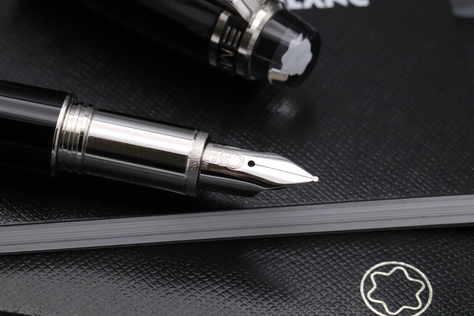 Montblanc Starwalker Urban Spirit Fountain Pen image 2