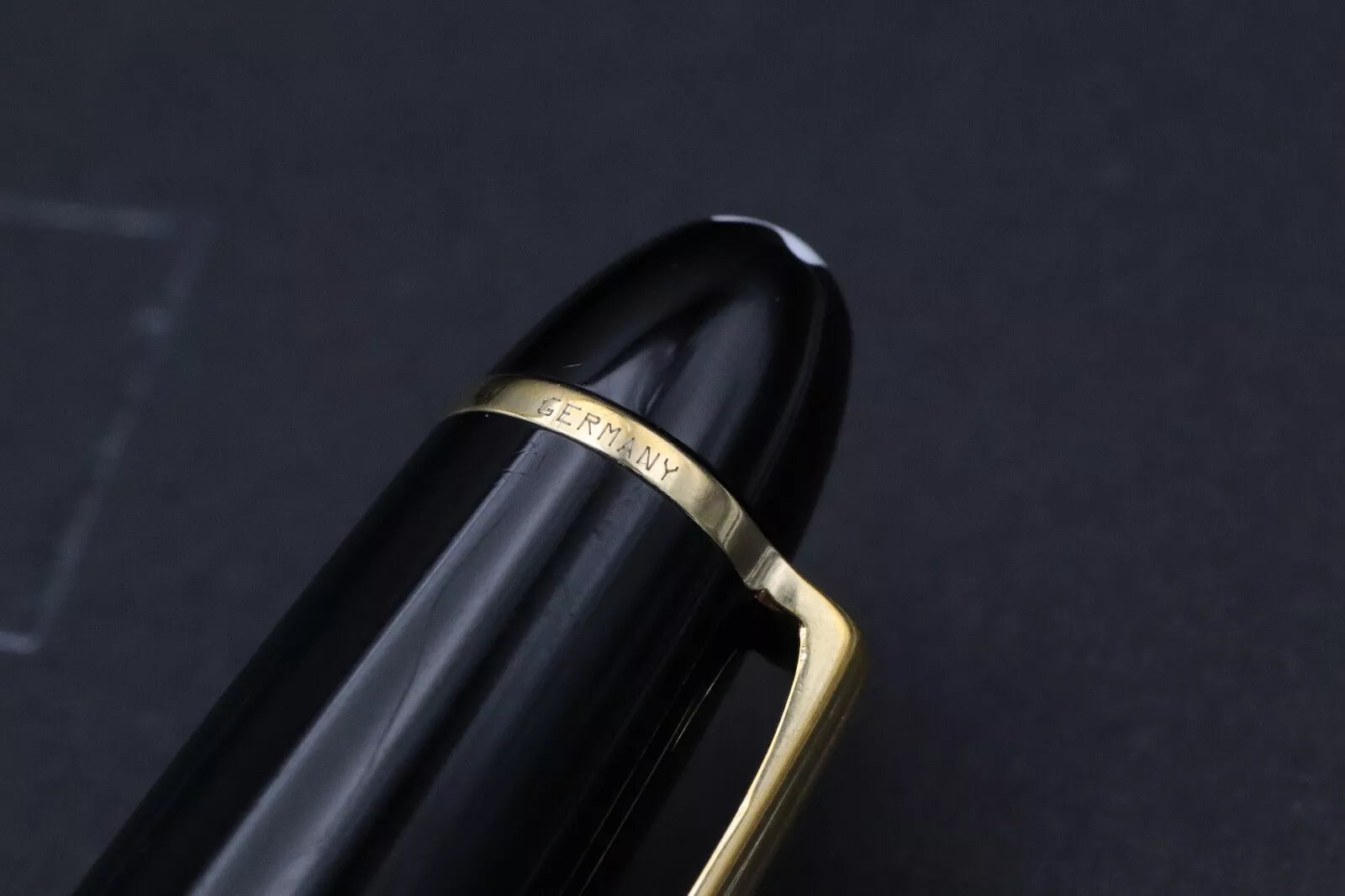 Montblanc Meisterstuck 146 LeGrand Gold-Coated Fountain Pen - Serviced by MB 24 image 6