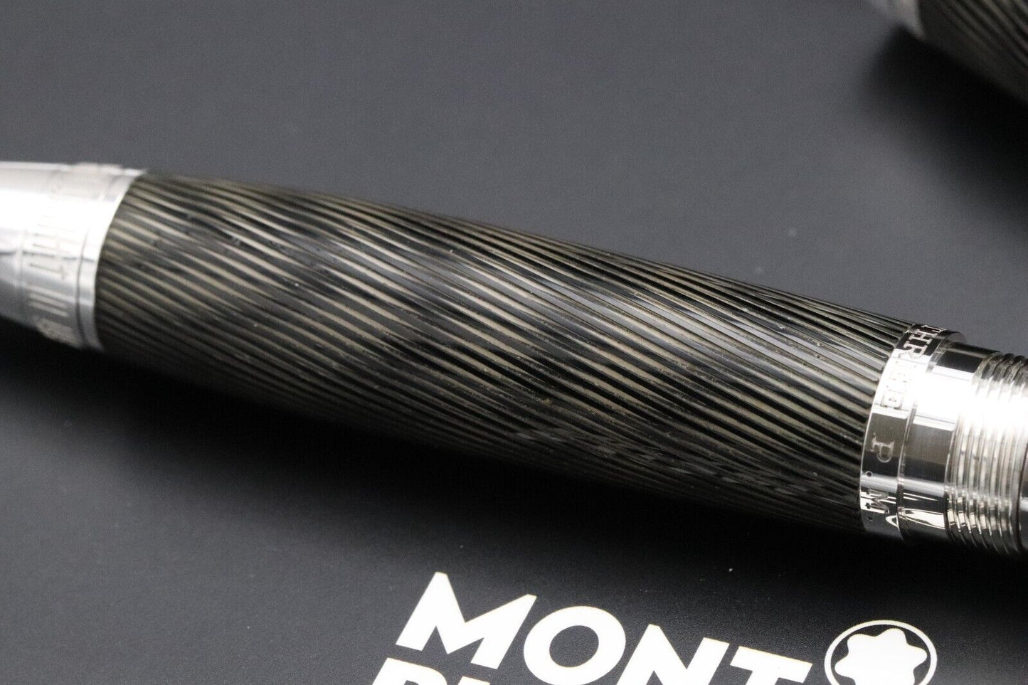 Montblanc Great Characters Alfred Hitchcock 3000 LE Fountain Pen image 4