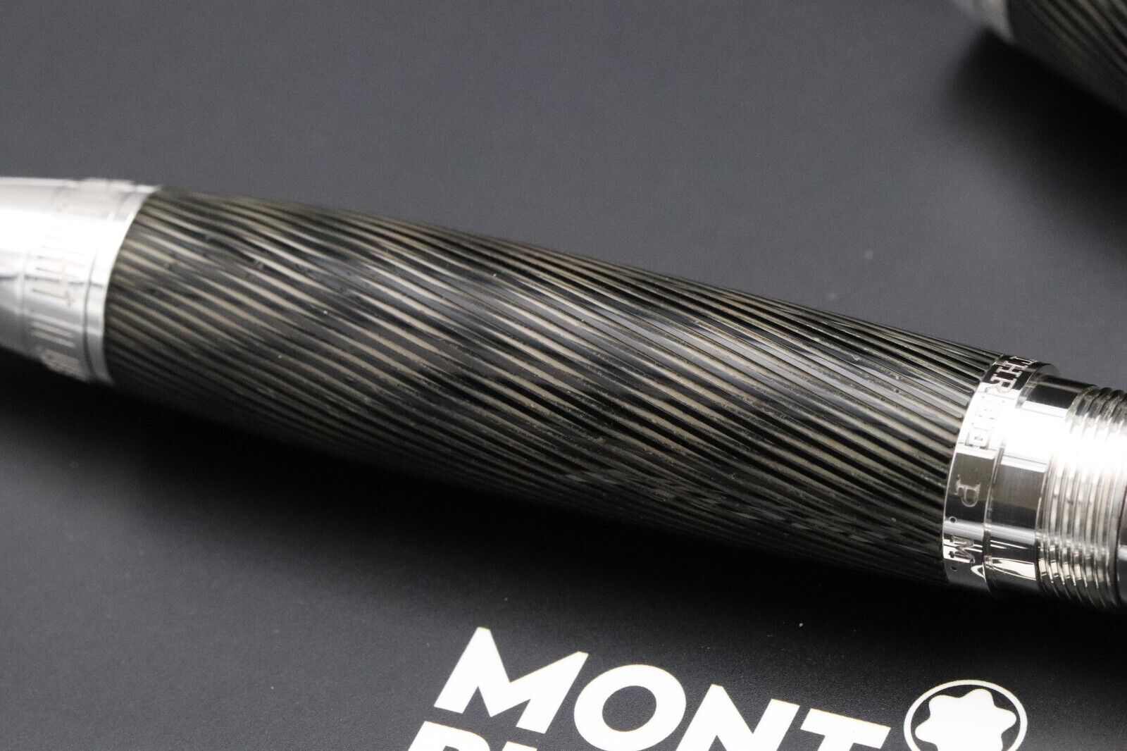 Montblanc Great Characters Alfred Hitchcock 3000 LE Fountain Pen image 4