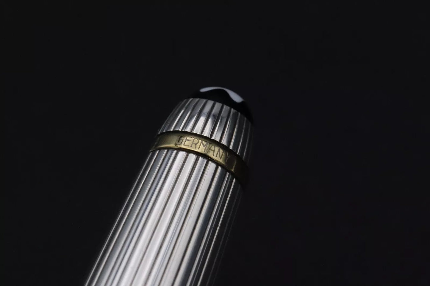Montblanc Meisterstuck 164 Classique AG925 Pinstripe Doue Ballpoint Pen image 6