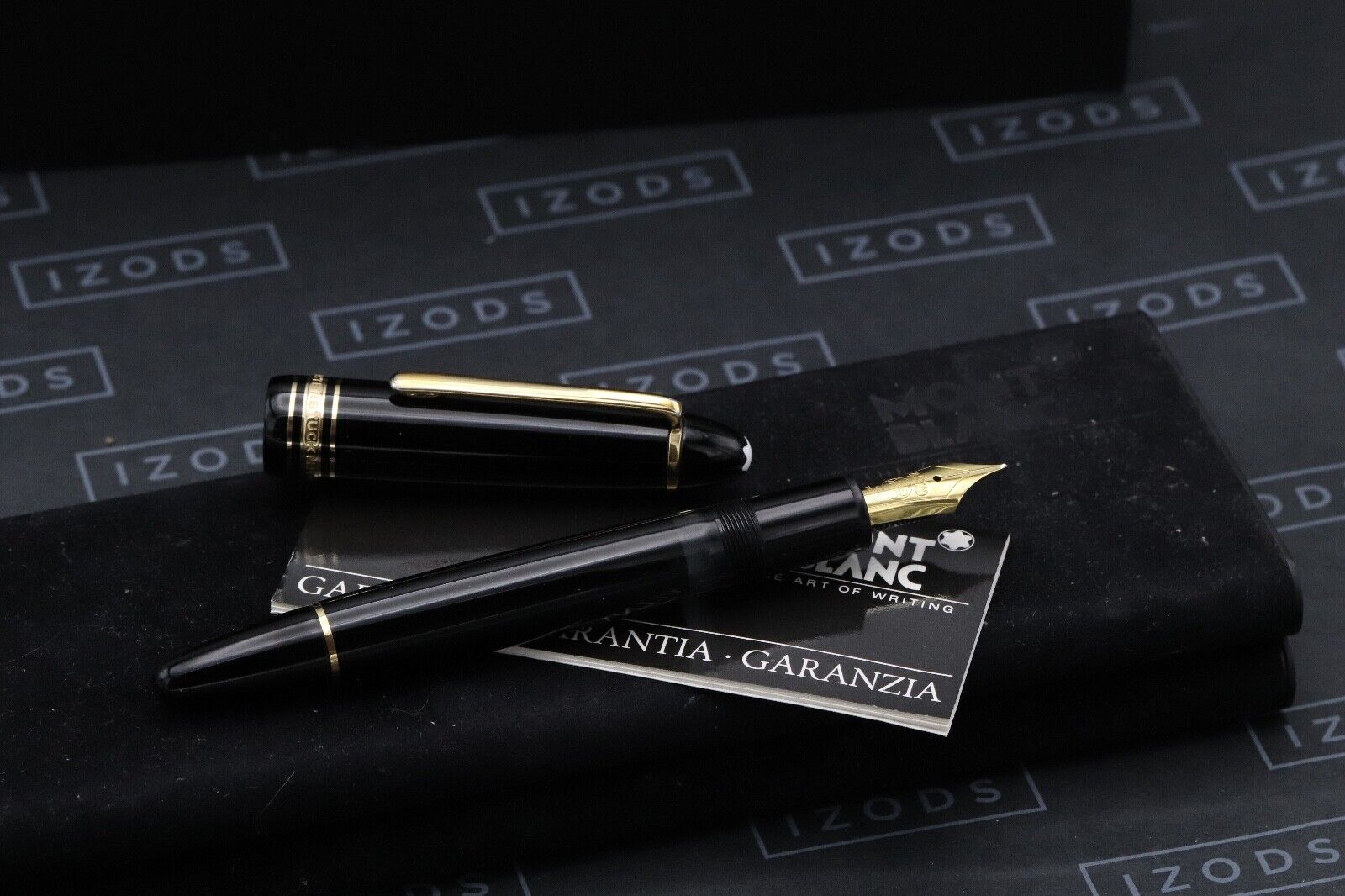 Montblanc Meisterstuck 146 LeGrand Gold Coated Fountain Pen - Monotone Nib image 1