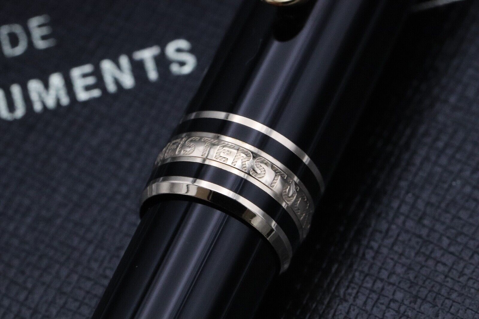 Montblanc Meisterstück 164 Classique Gold Coated Ballpoint Pen image 2