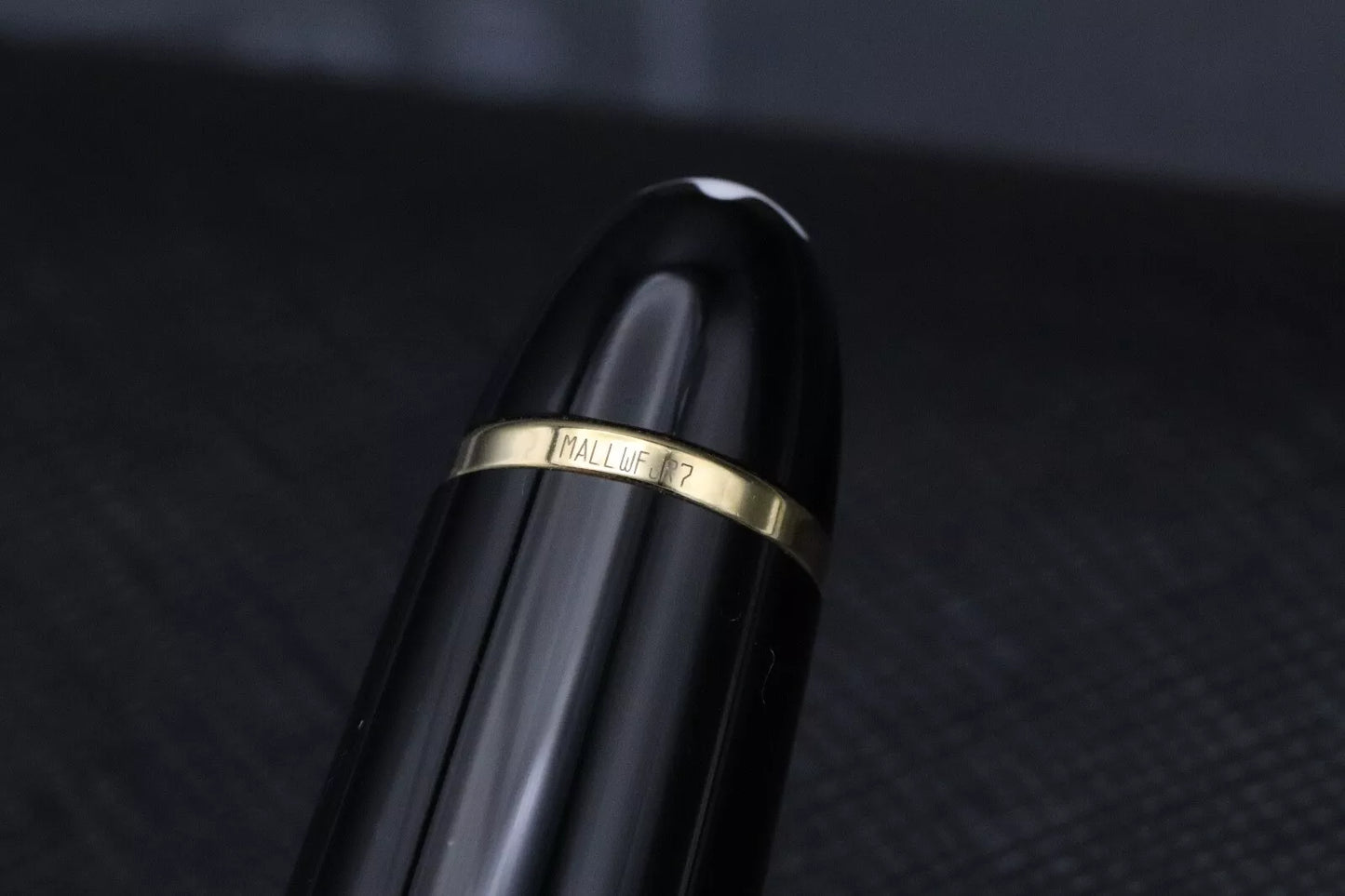 Montblanc Meisterstuck 146 LeGrand Gold-Coated Fountain Pen image 5