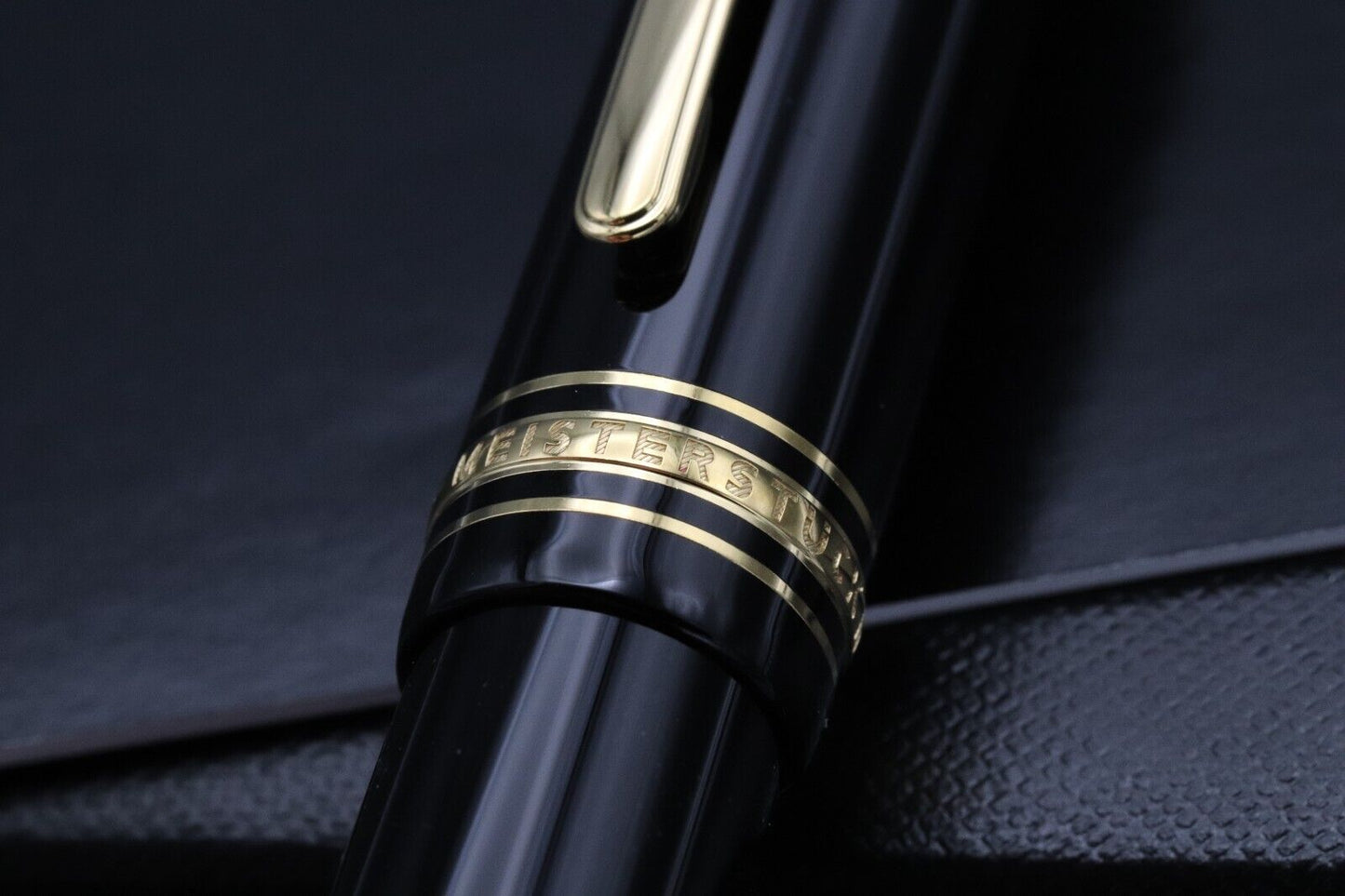 Montblanc Meisterstuck 149 Gold-Coated Fountain Pen image 3