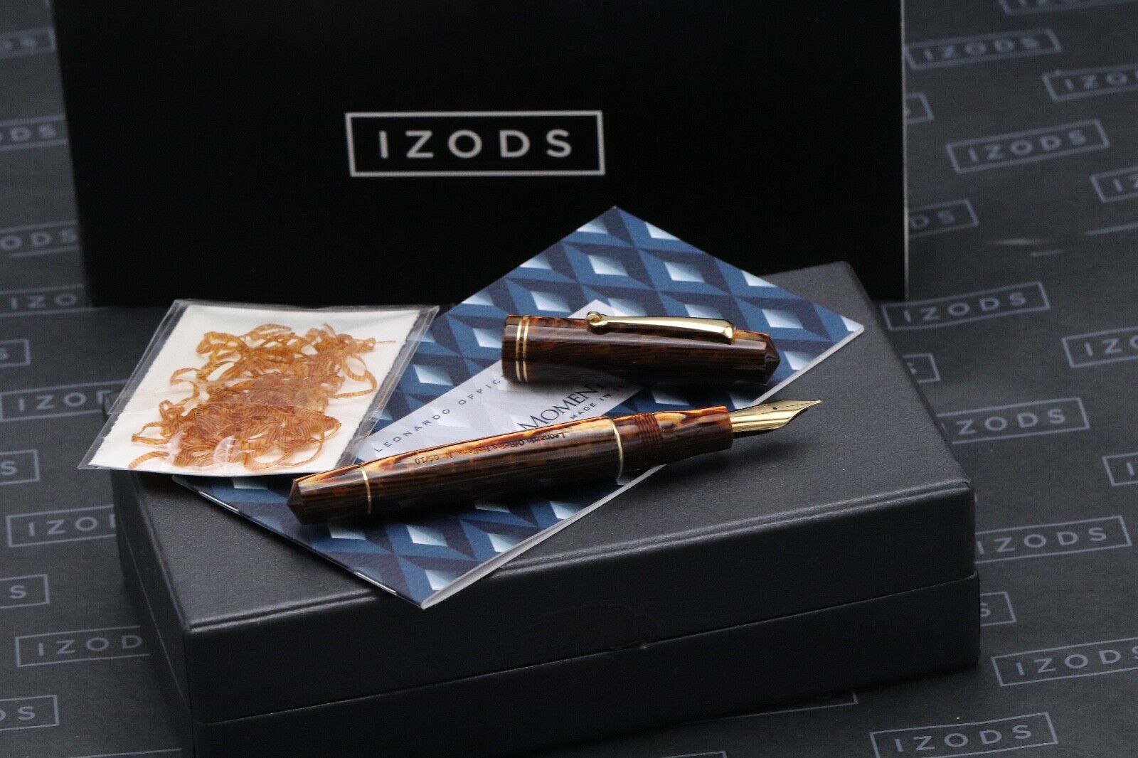Leonardo Momento Zero Arco Bronze Celluloid LE10 Fountain Pen image 0