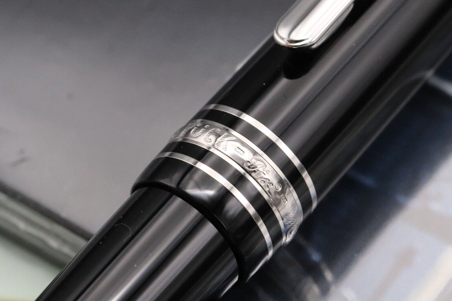 Montblanc Meisterstuck Chopin Classique 'Lang Lang' Platinum Line Fountain Pen image 4