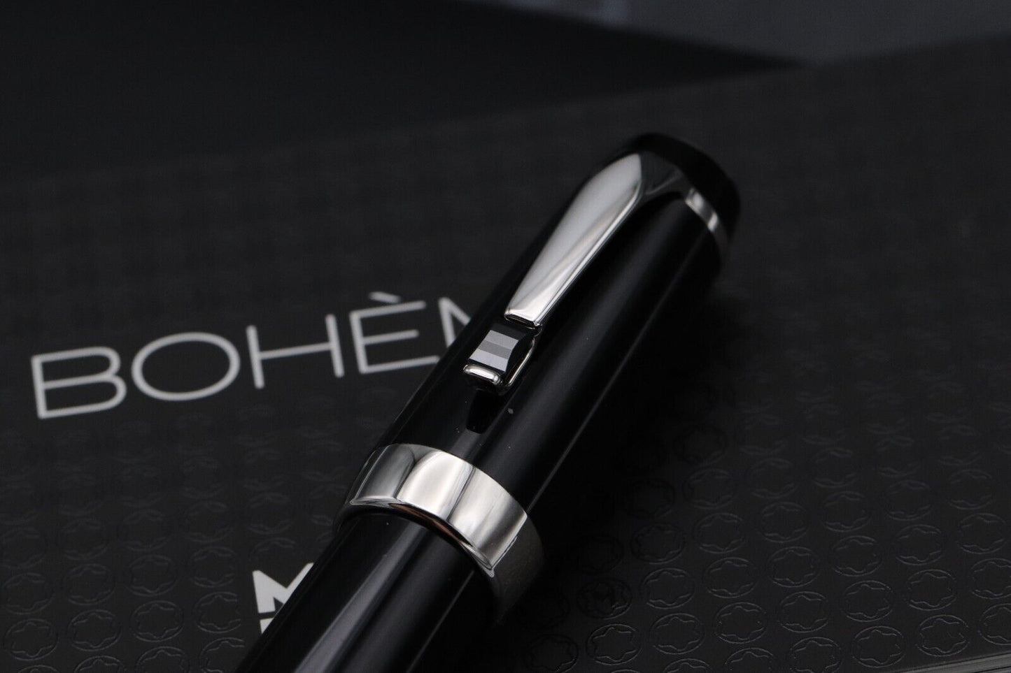 Montblanc Boheme Noir Fountain Pen - UNUSED image 5