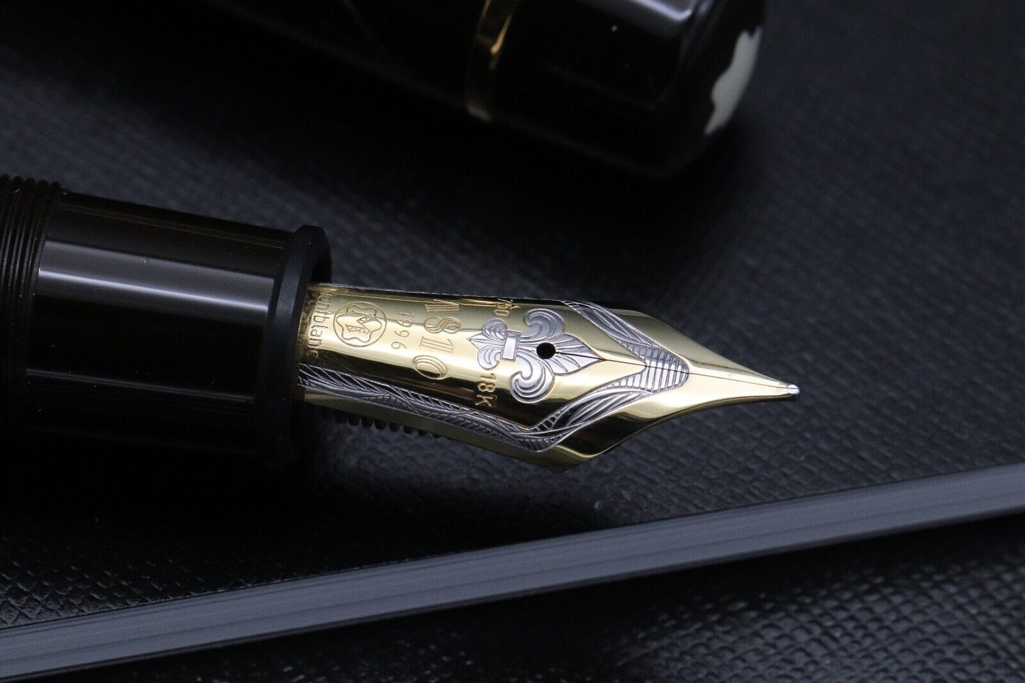 Montblanc Writers Edition Alexandre Dumas (Father) Fountain Pen image 2
