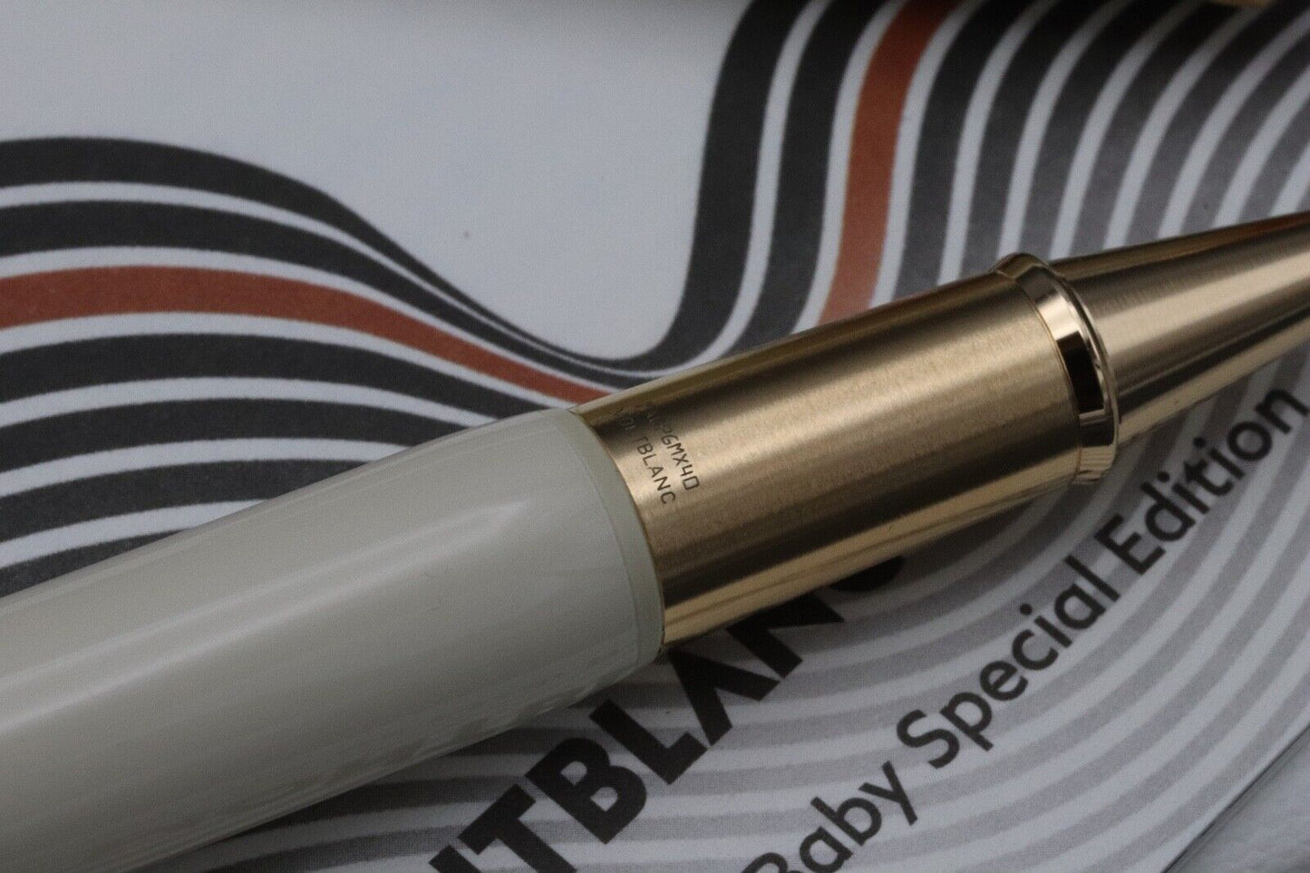 Montblanc Heritage Rouge et Noir Baby Ivory-Coloured Rollerball Pen - UNUSED image 2