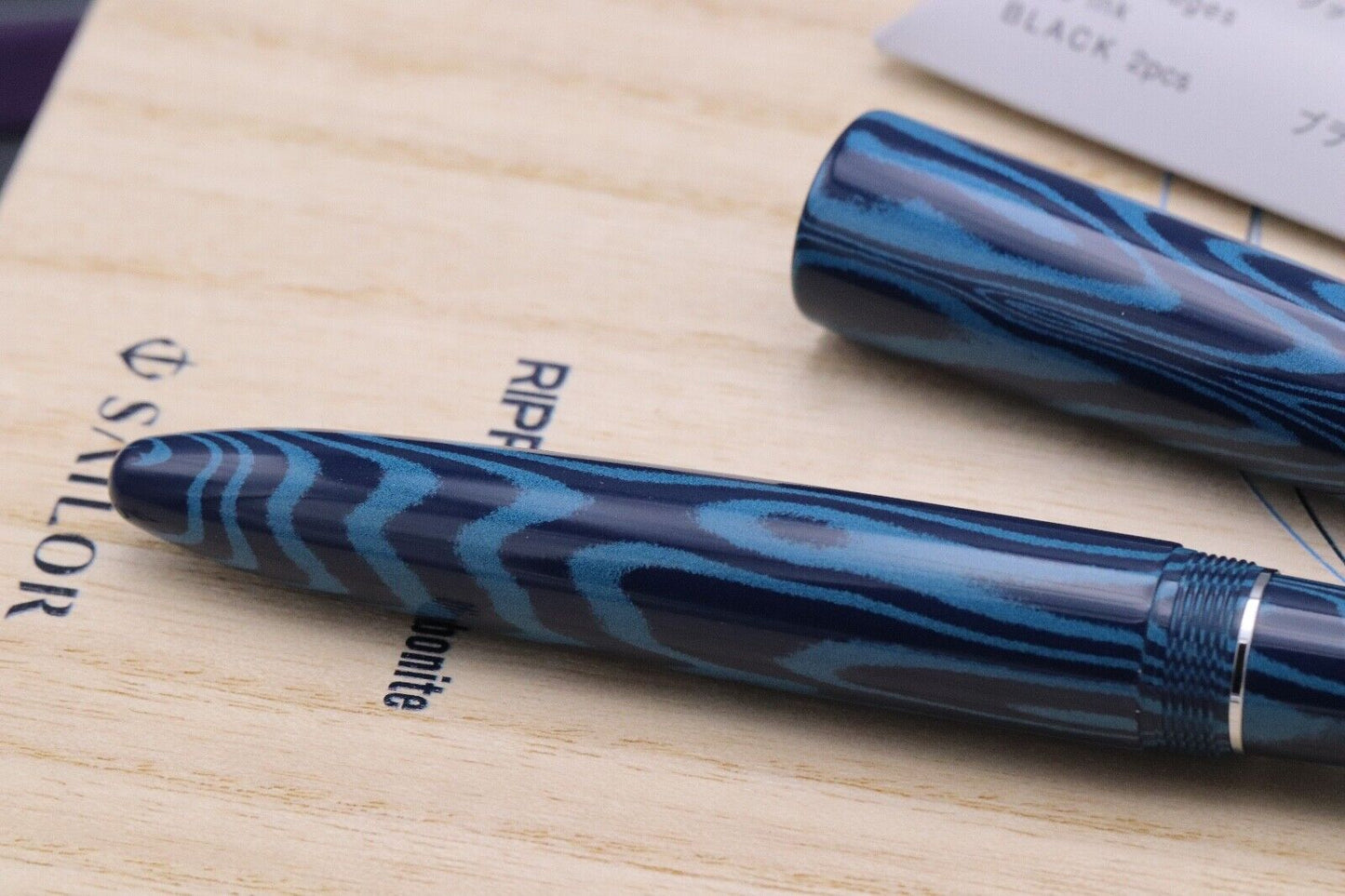 Sailor King of Pen Blue Ripple Ebonite LE88 Fountain Pen - DIPPED image 3