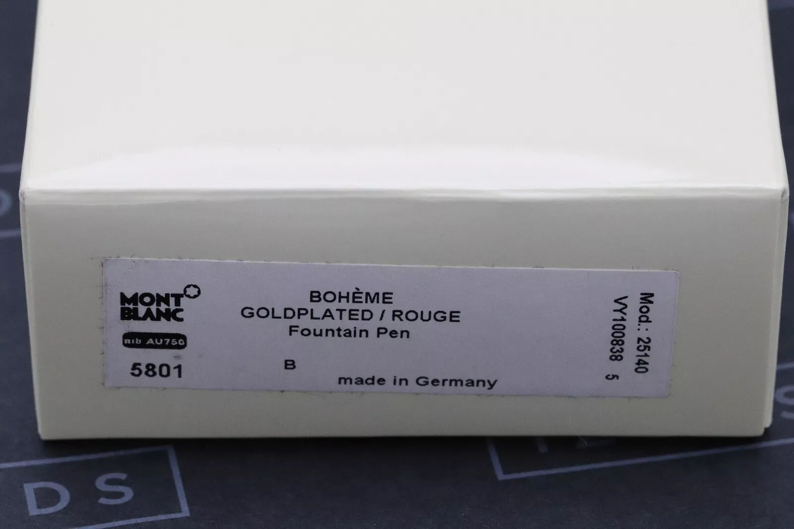 Montblanc Boheme Rouge Gold-Plated Fountain Pen - UNUSED - Broad Nib image 9