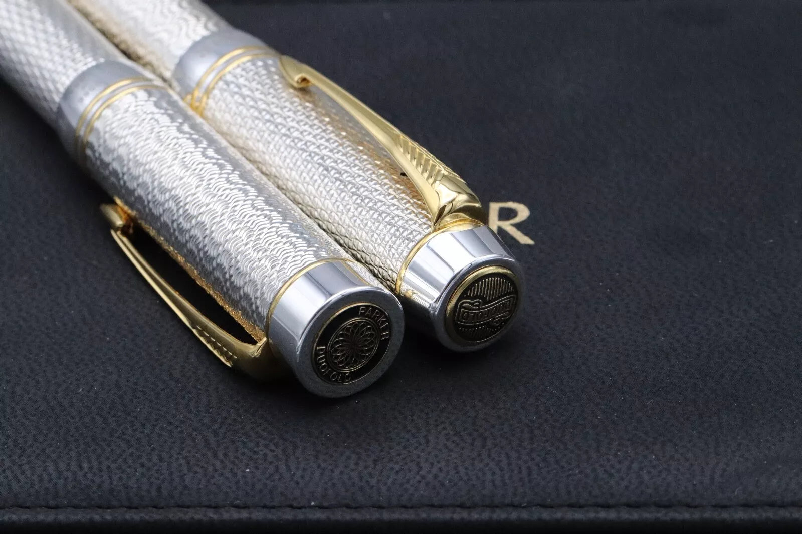 Classic Pens CP5 Parker Centennial Modern and Vintage Fountain Pen Set - UNUSED image 12