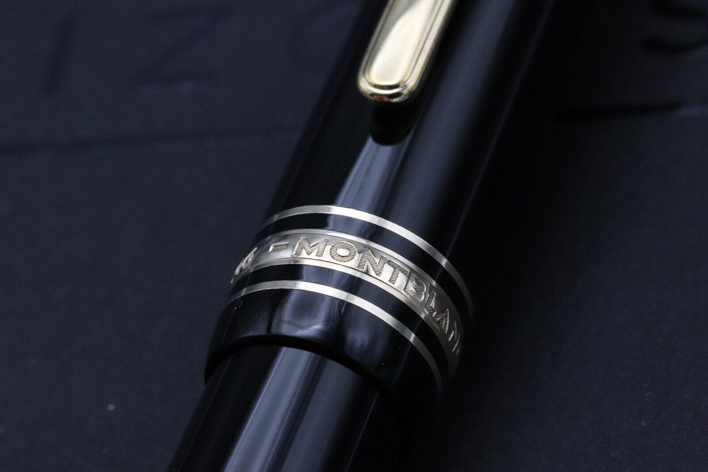 Montblanc Meisterstuck 146 LeGrand Gold-Coated Fountain Pen image 4