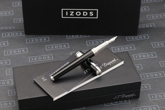 S.T. Dupont Olympio Black Lacquer Fountain Pen image 0