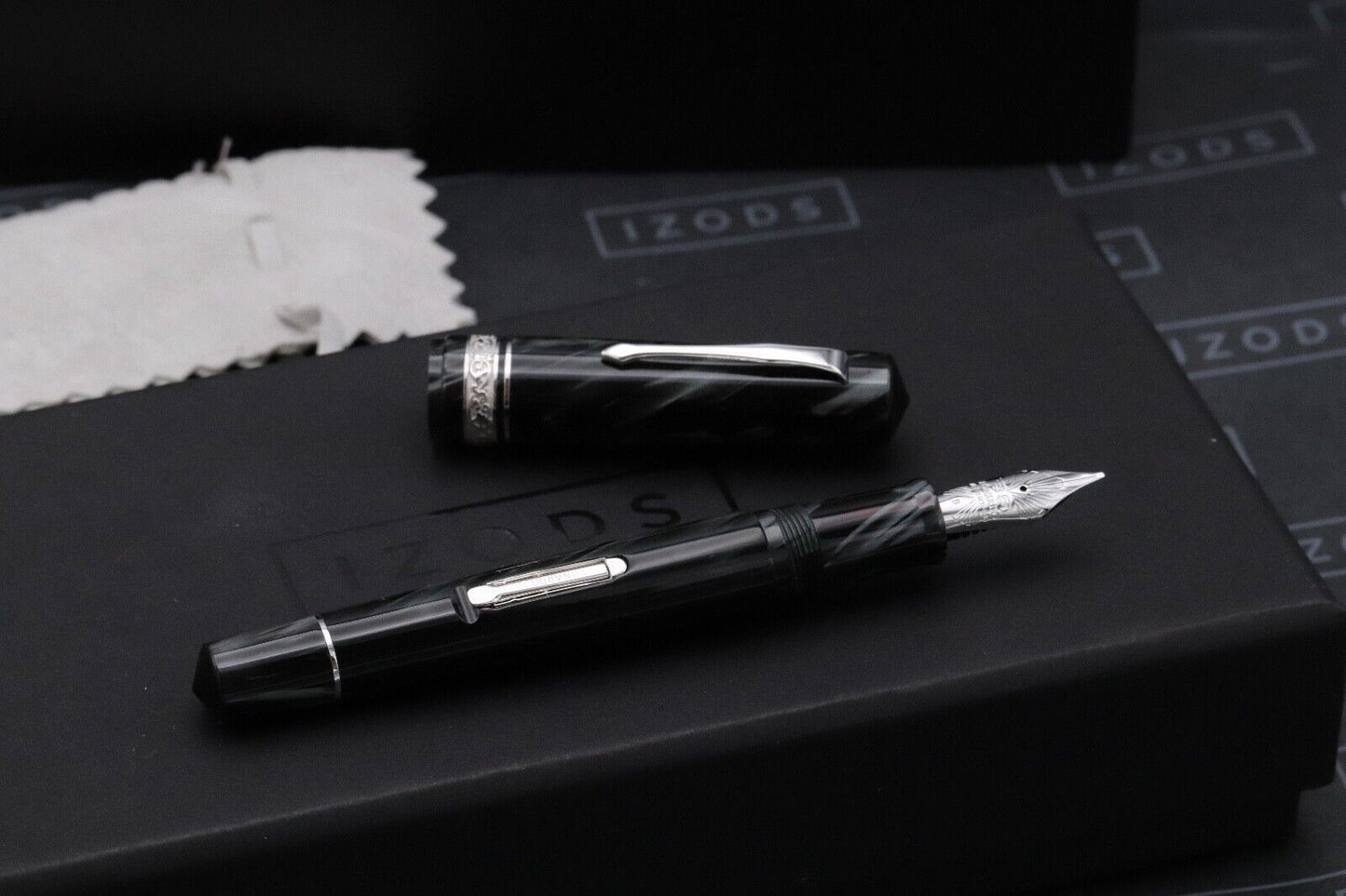 Leonardo Gioiellino Lever Filler Pearl Grey Celluloid Fountain Pen - Broad Nib image 1
