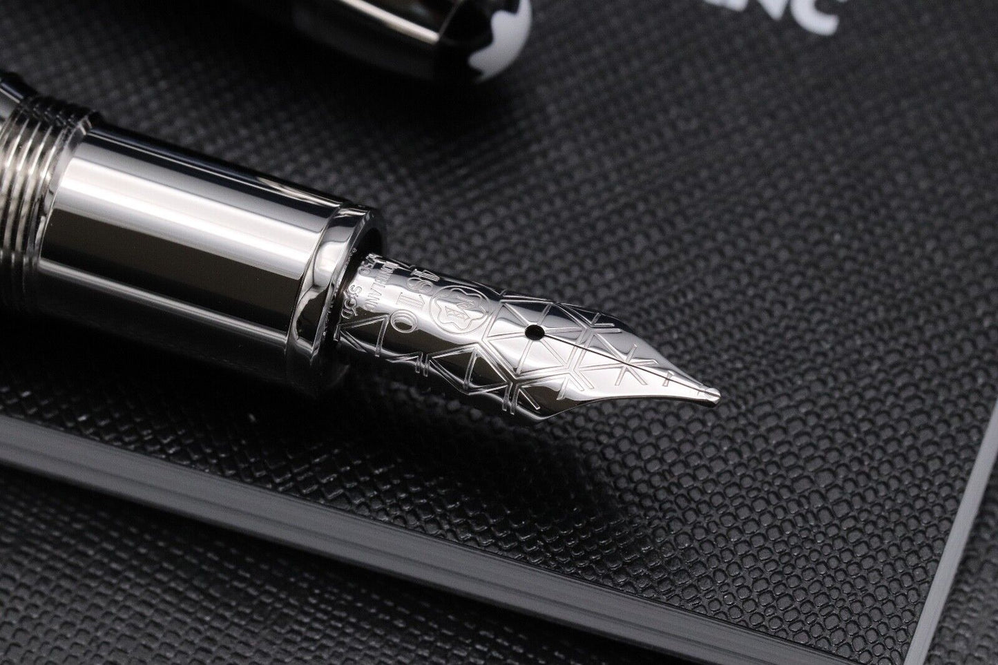 Montblanc Meisterstück LeGrand Blue Hour Fountain Pen - UNUSED image 2