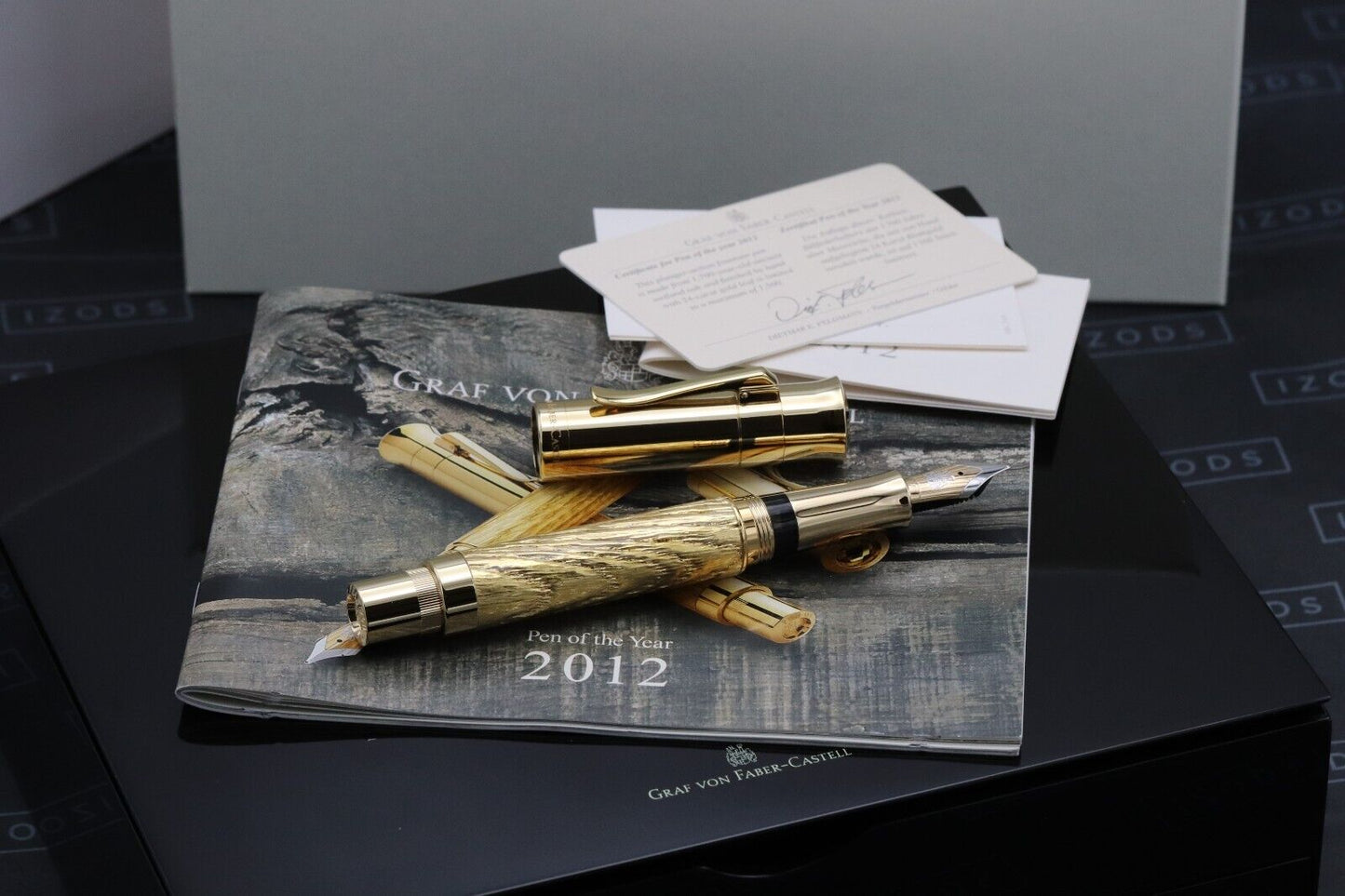 Graf von Faber-Castell Pen of the Year 2012 Oak Wood Fountain Pen - UNUSED image 0