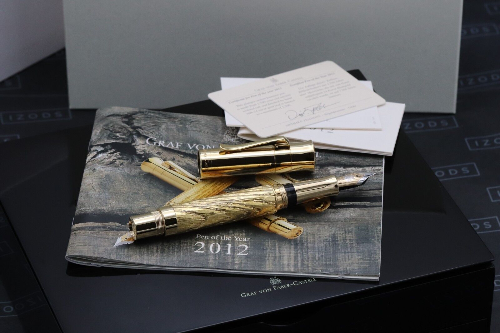 Graf von Faber-Castell Pen of the Year 2012 Oak Wood Fountain Pen - UNUSED image 0
