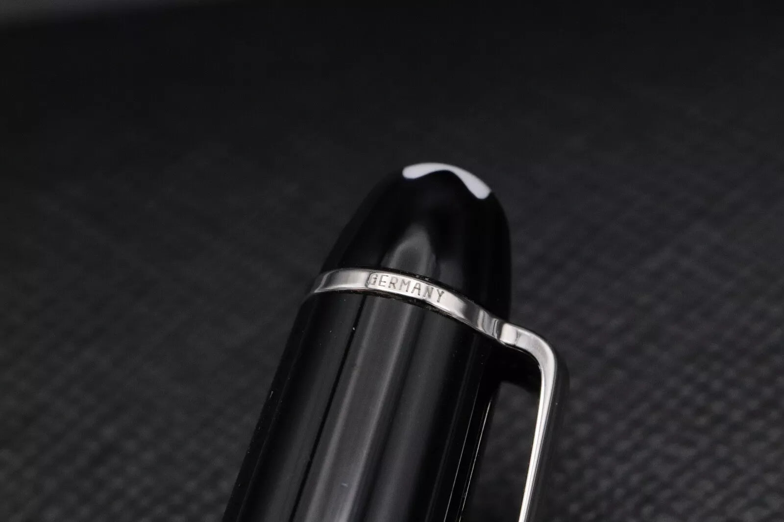 Montblanc Meisterstück 114 Mozart Platinum-Coated Fountain Pen image 6