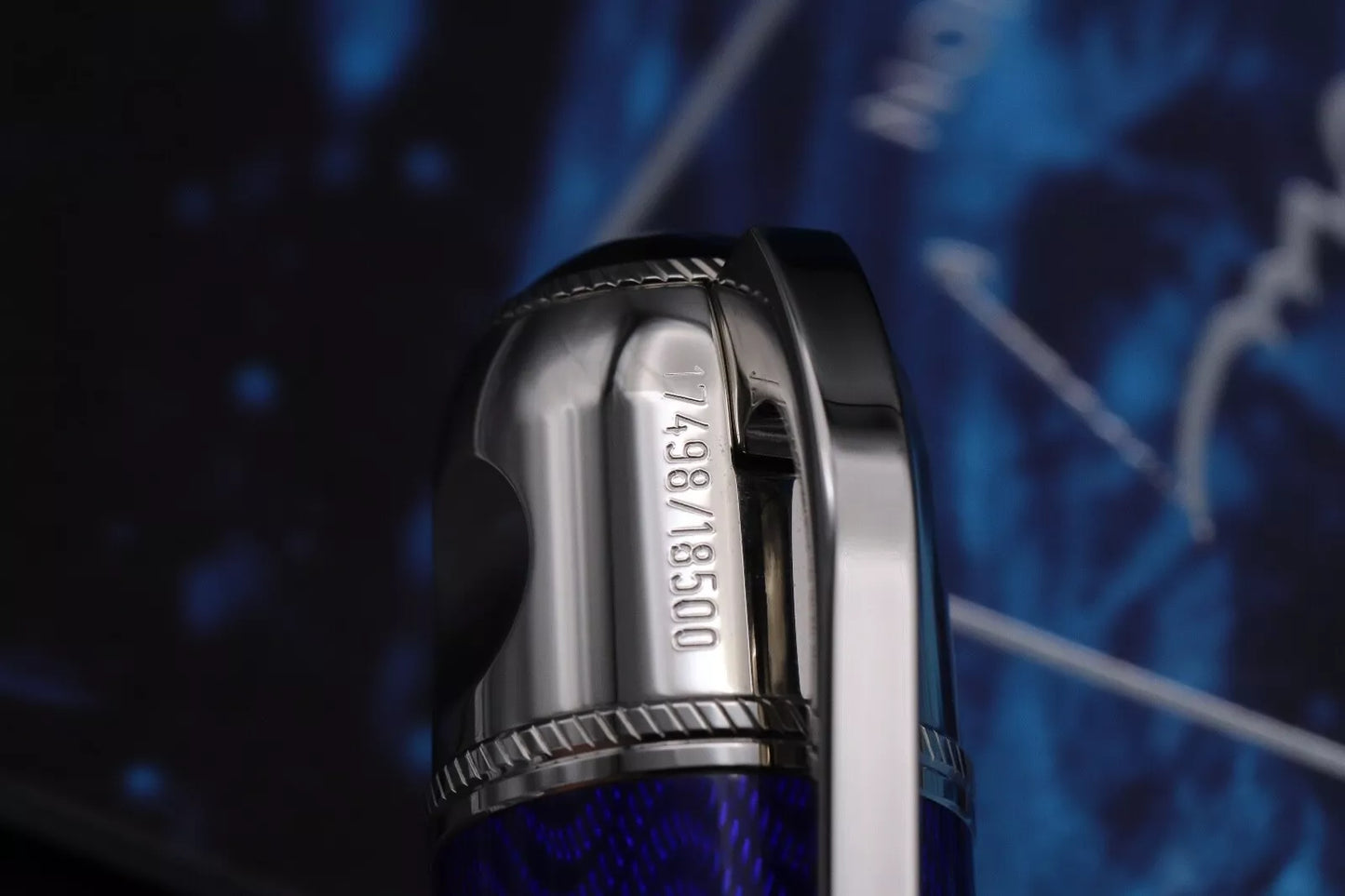Montblanc Writers Edition Jules Verne Fountain Pen - UNUSED image 6
