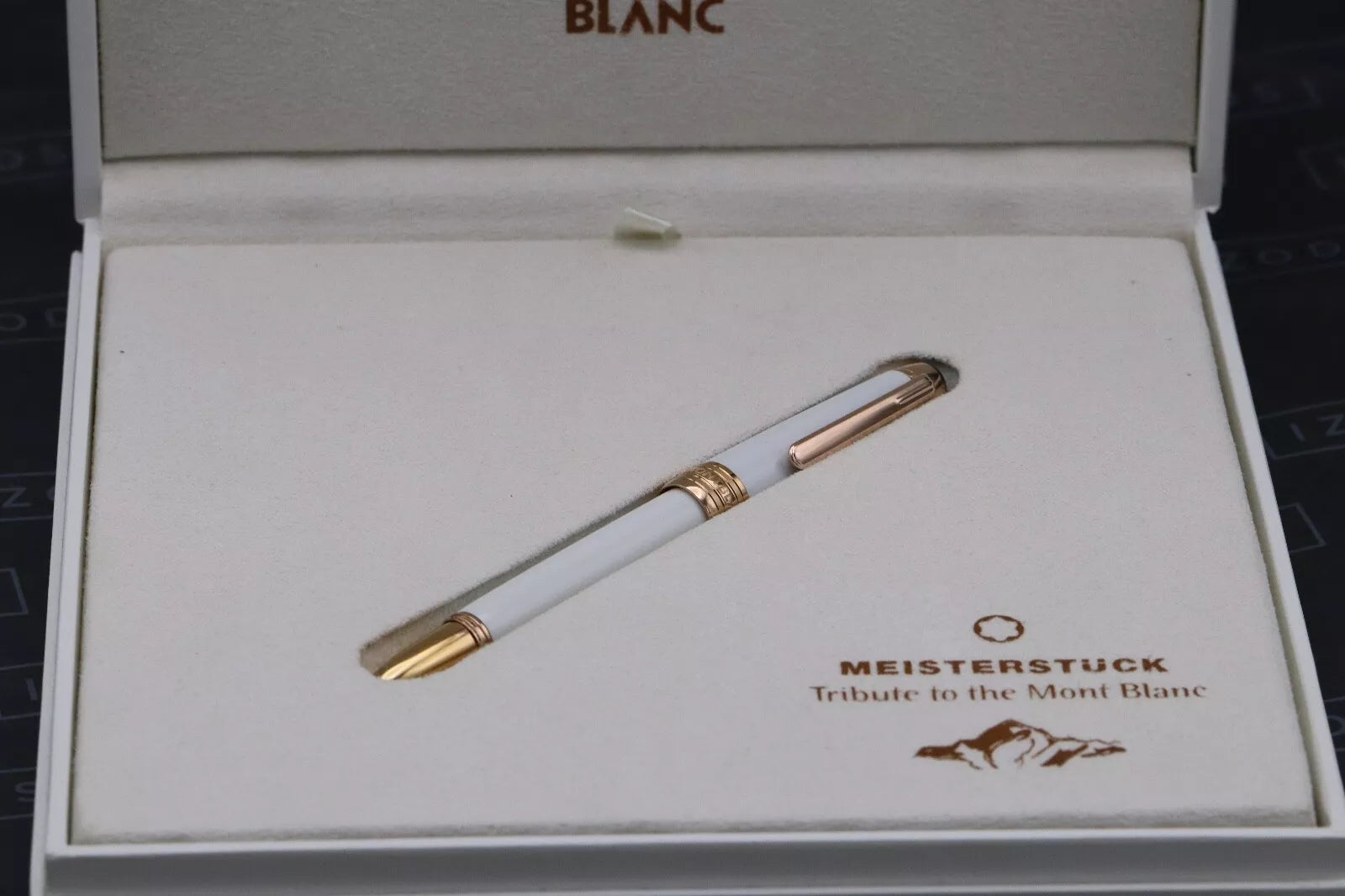 Montblanc Meisterstuck Mozart Tribute Solitaire Fountain Pen - UNUSED image 8