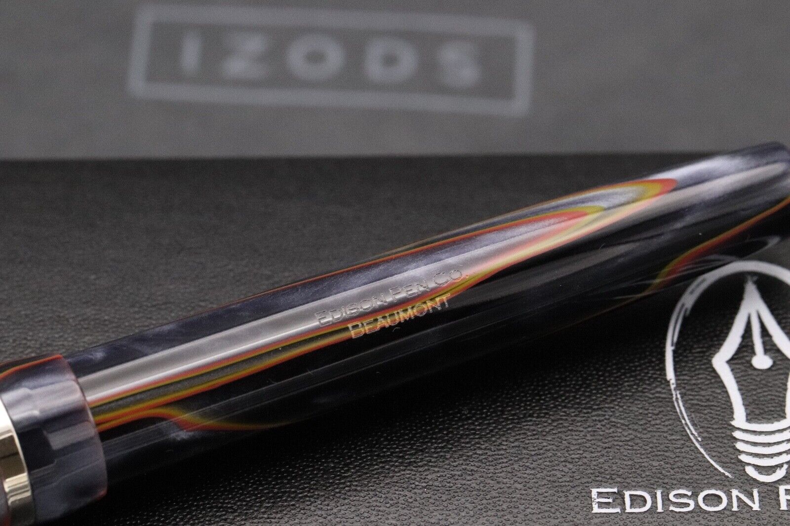 Edison Pen Co Beaumont Twilight Embers Fountain Pen - 18k Medium Nib image 4