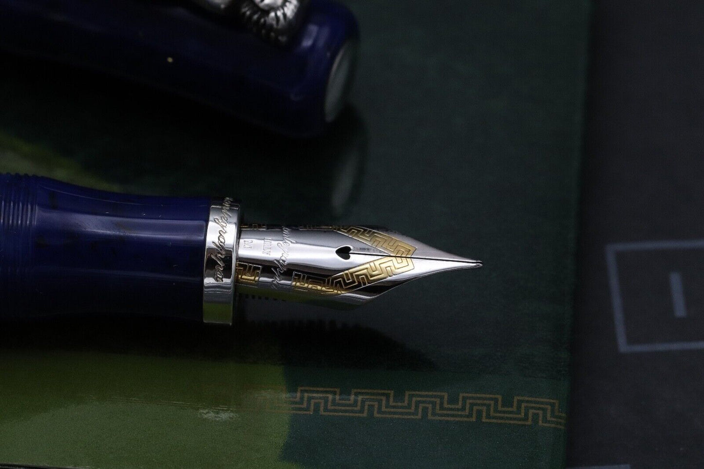 Montegrappa La Sirena Silver Limited Edition Fountain Pen image 2