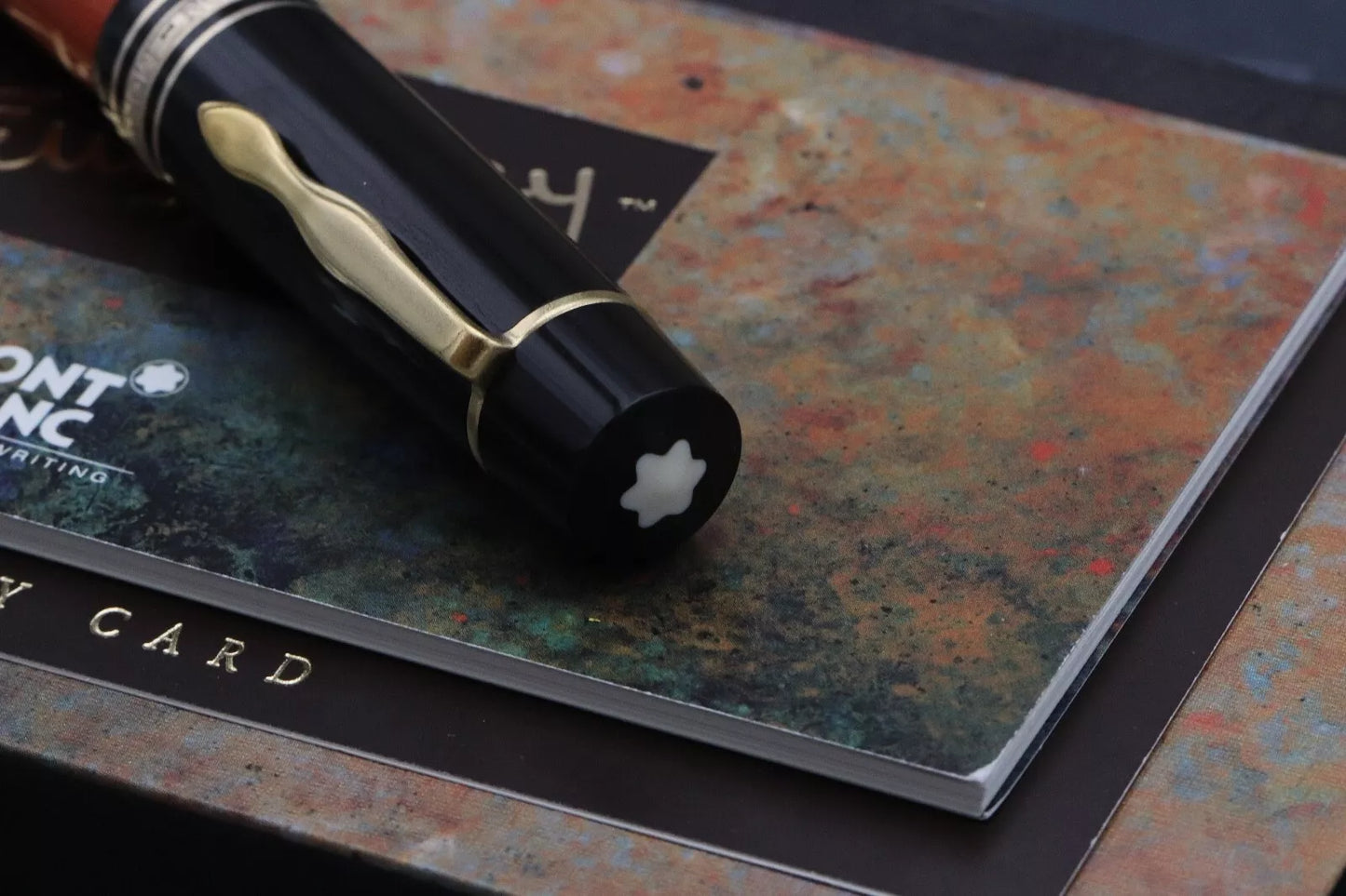 Montblanc Writers Edition Ernest Hemingway Fountain Pen - UNUSED image 9