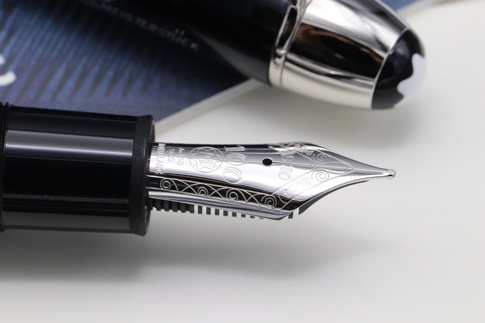 Montblanc Meisterstuck 149 The Origin Collection Fountain Pen - Medium Nib image 2