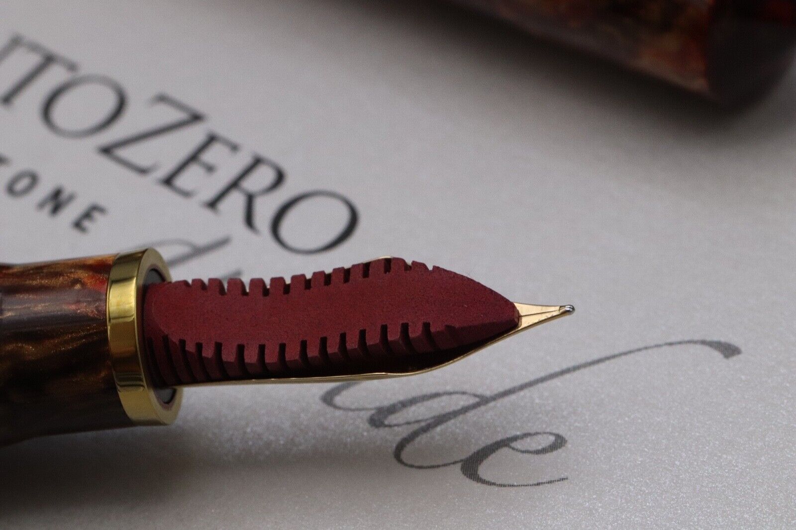 Leonardo Momento Zero Grande Golden Rule LE70 Fountain Pen image 3