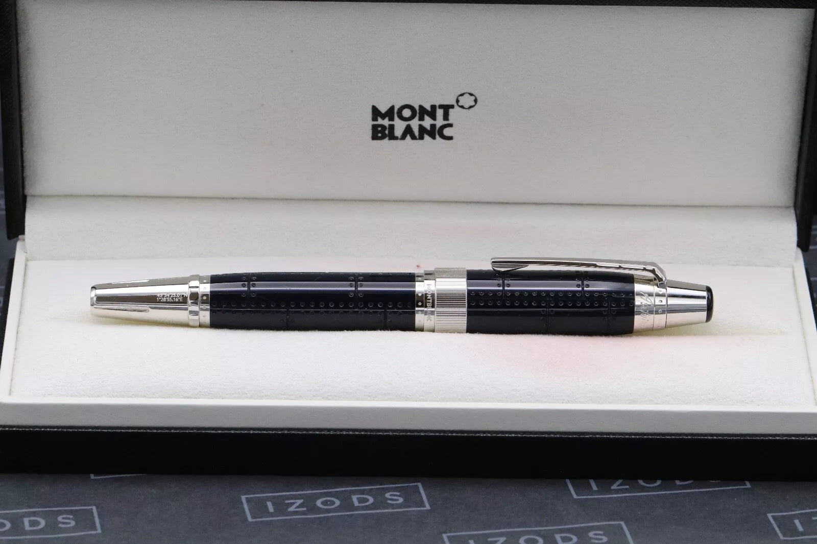Montblanc Writers Edition Antoine de Saint-Exupery Fountain Pen image 9