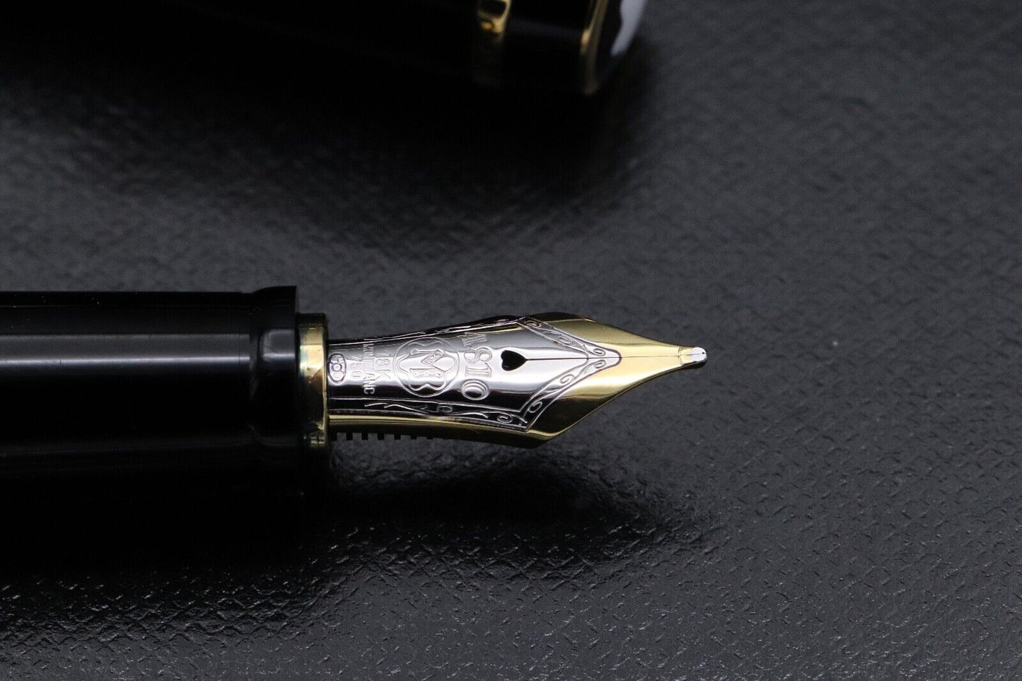 Montblanc Boheme Je T'aime Fountain Pen image 2