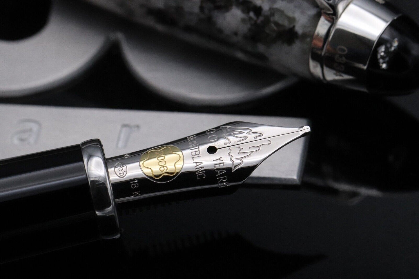 Montblanc Meisterstuck LeGrand Soulmakers Granite LE Fountain Pen - NEVER INKED image 2
