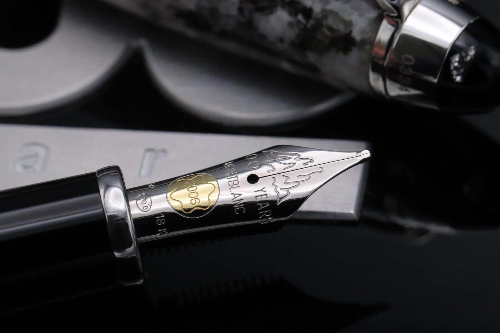 Montblanc Meisterstuck LeGrand Soulmakers Granite LE Fountain Pen - NEVER INKED image 2