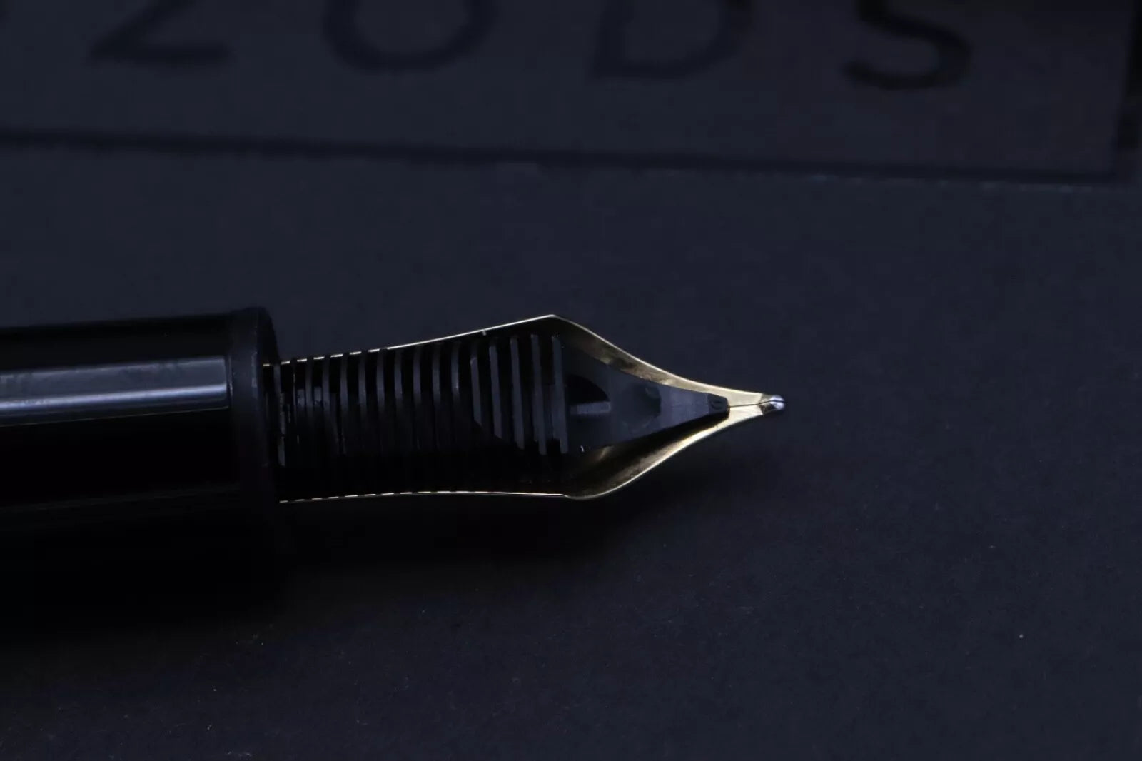 Montblanc Meisterstuck 146 LeGrand Platinum-Coated Fountain Pen image 3
