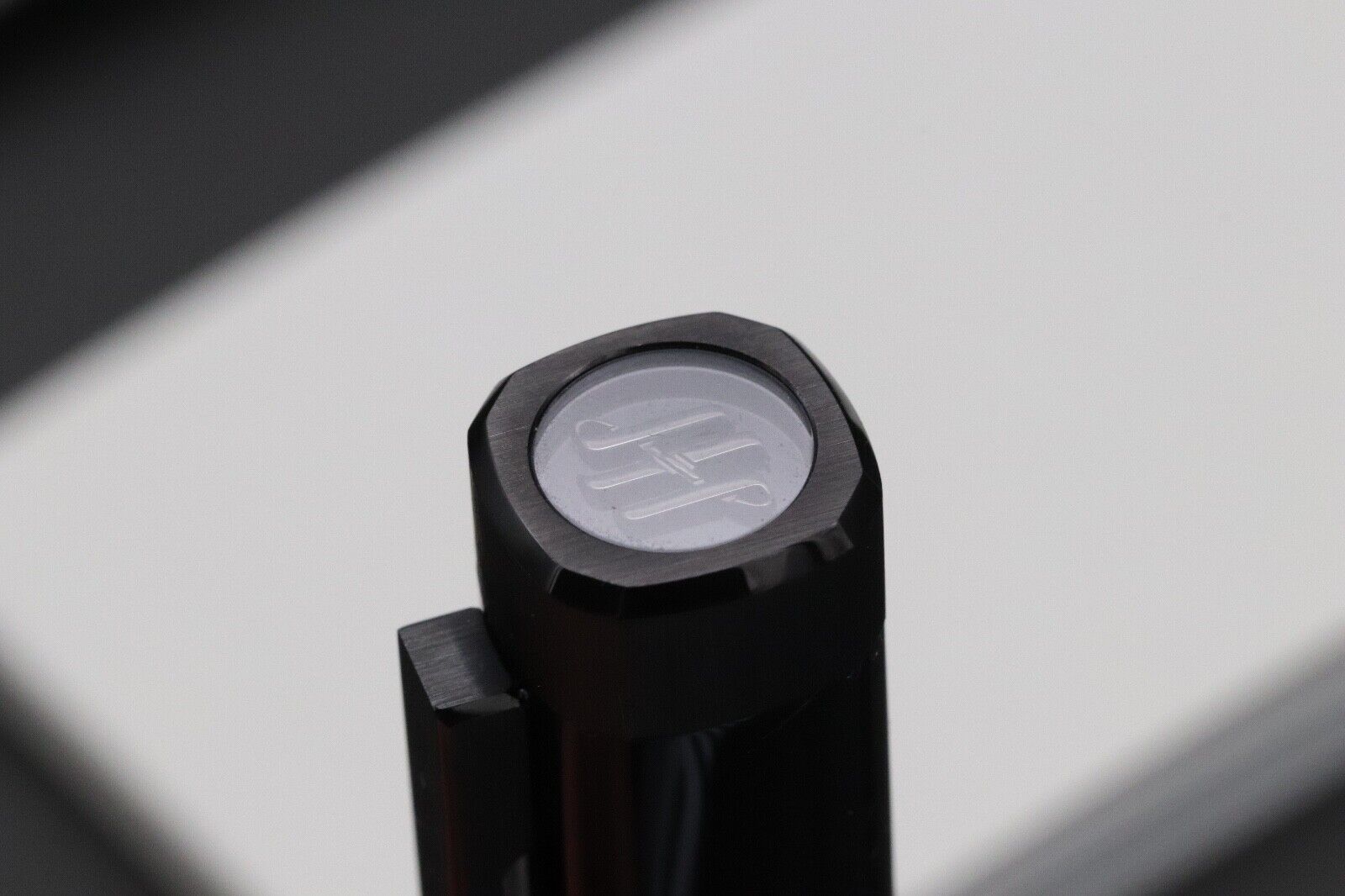 Montegrappa Quattro Ultra Black Rollerball Pen image 4