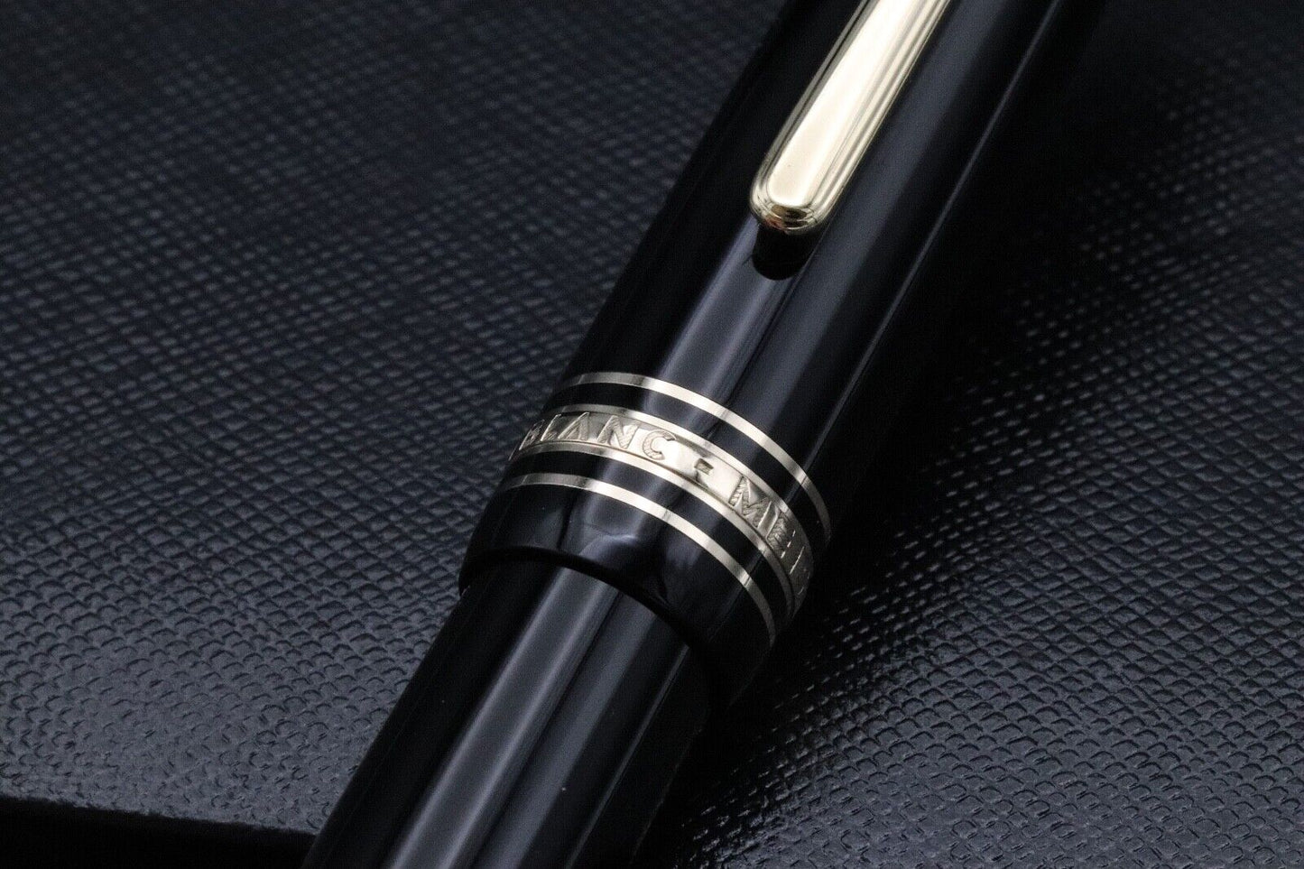Montblanc Meisterstuck 146 LeGrand Gold-Coated Fountain Pen - NEVER INKED image 3