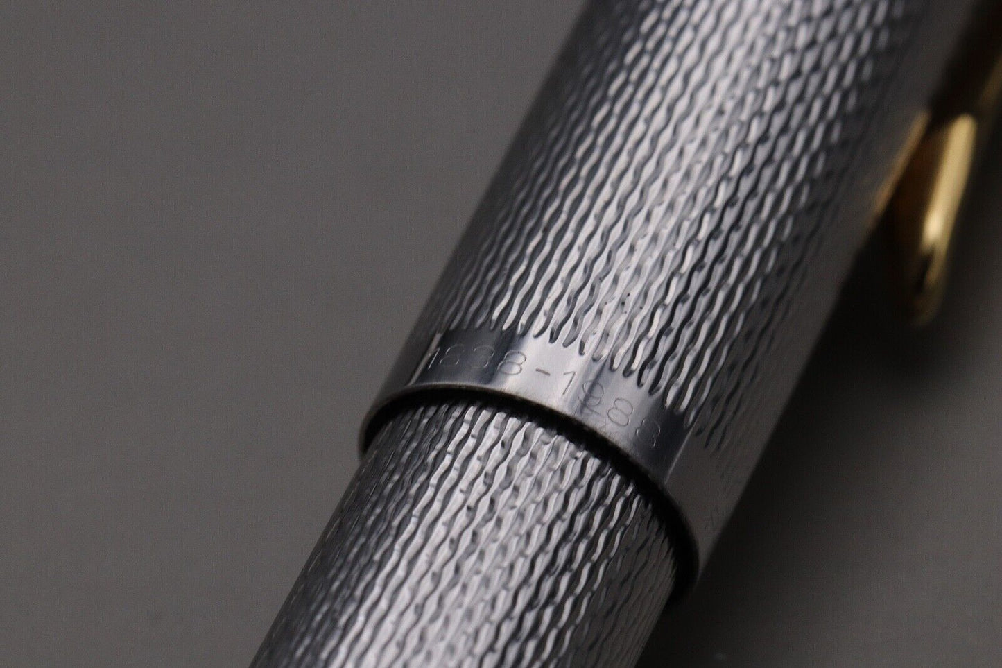 Pelikan Souveran M750 Jubilee Silver Plated Fountain Pen image 5