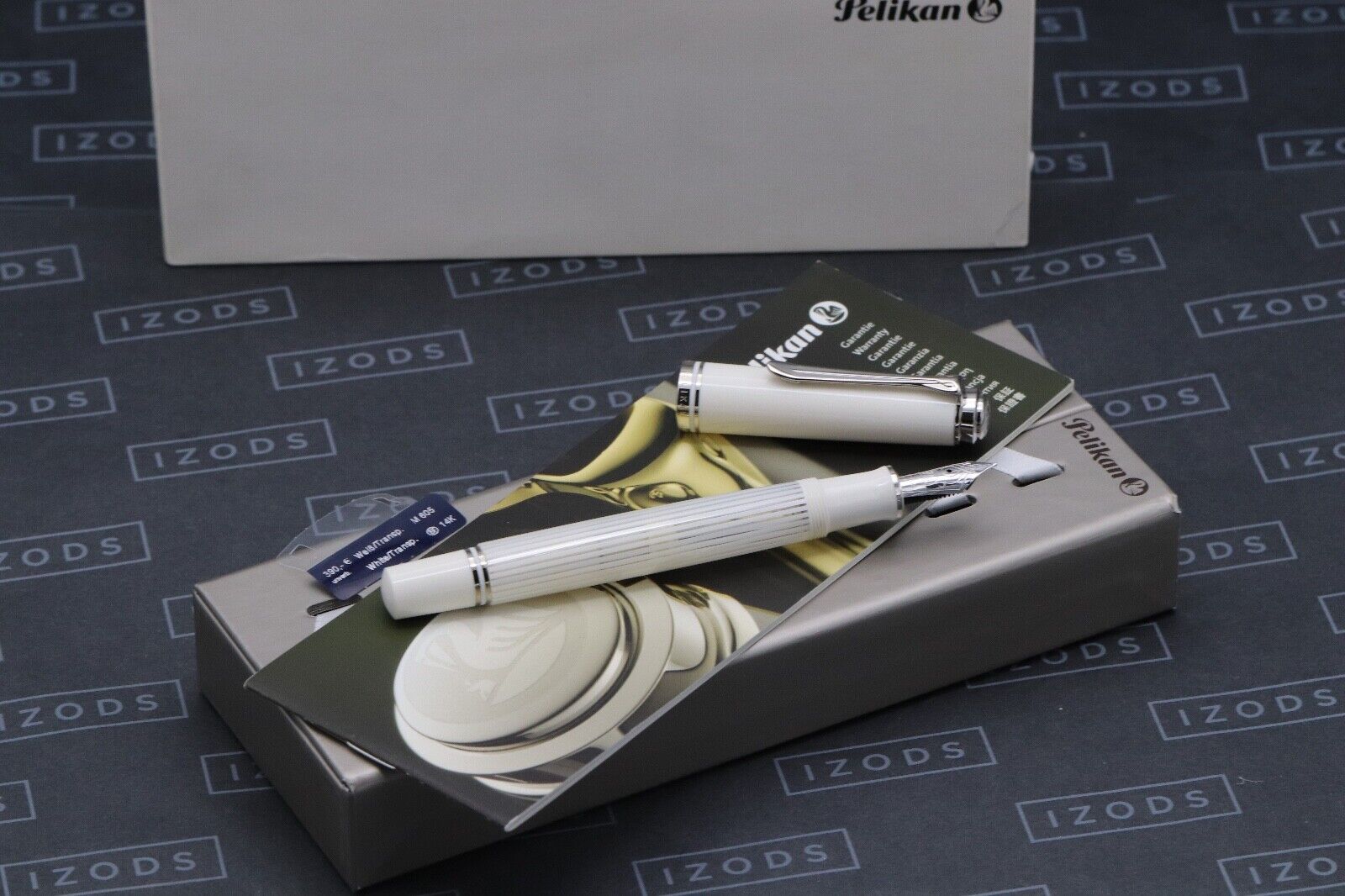 Pelikan Souveran M605 White Transparent Fountain Pen - EF NIB - UNUSED image 0