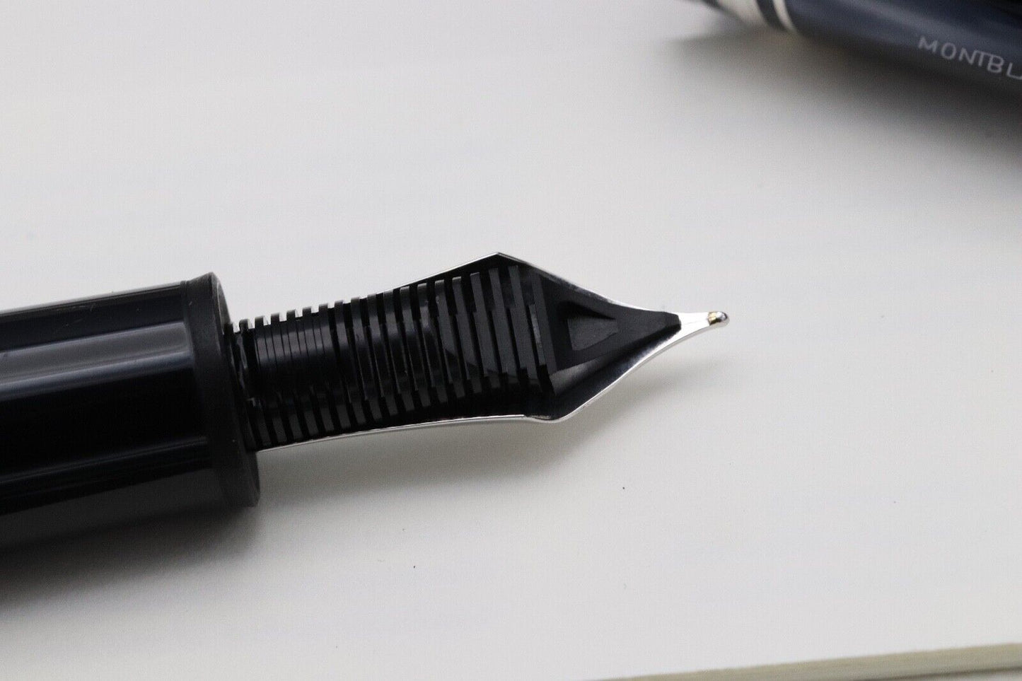 Montblanc Meisterstuck 149 The Origin Collection Black Fountain Pen - Fine Nib image 3