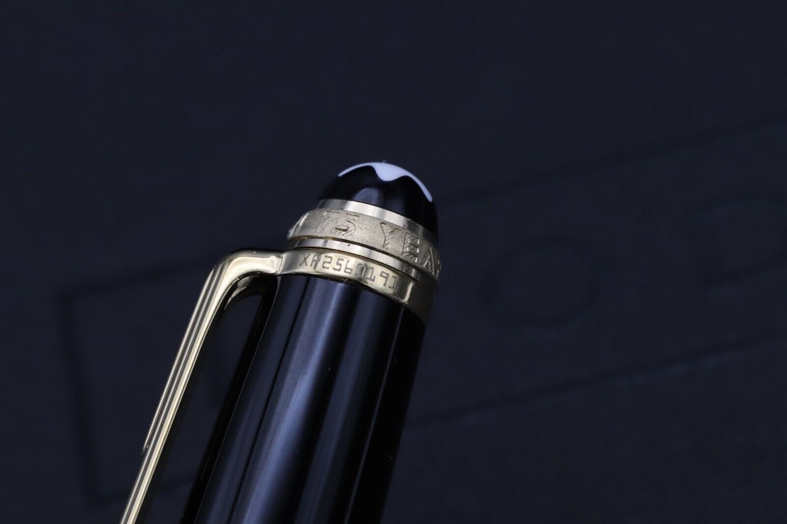 Montblanc Meisterstück 163 Classique 75th Anniversary SE Rollerball Pen image 4