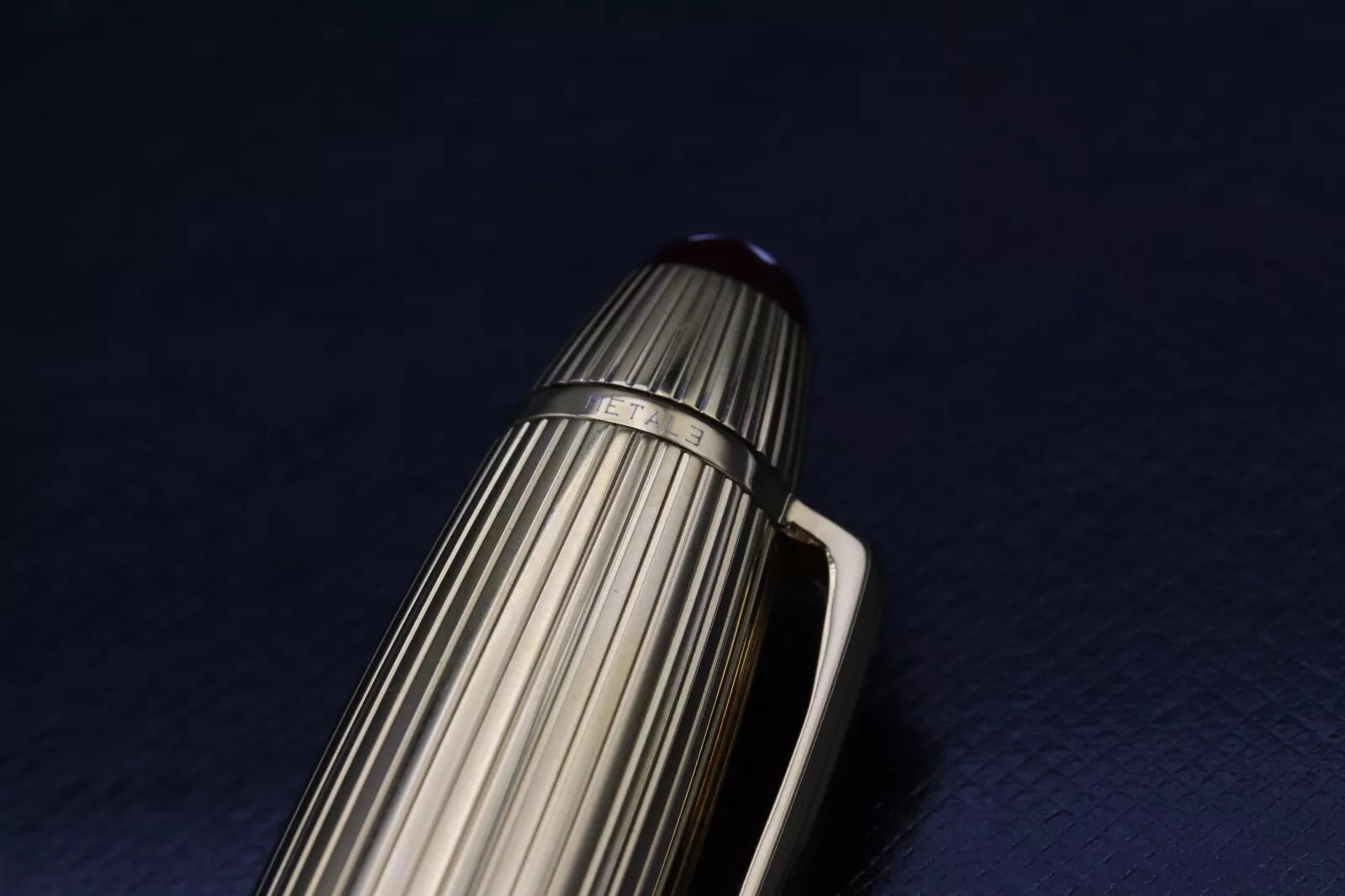 Montblanc Meisterstuck 146 LeGrand Bordeaux Vermeil Fountain Pen - UNUSED image 6