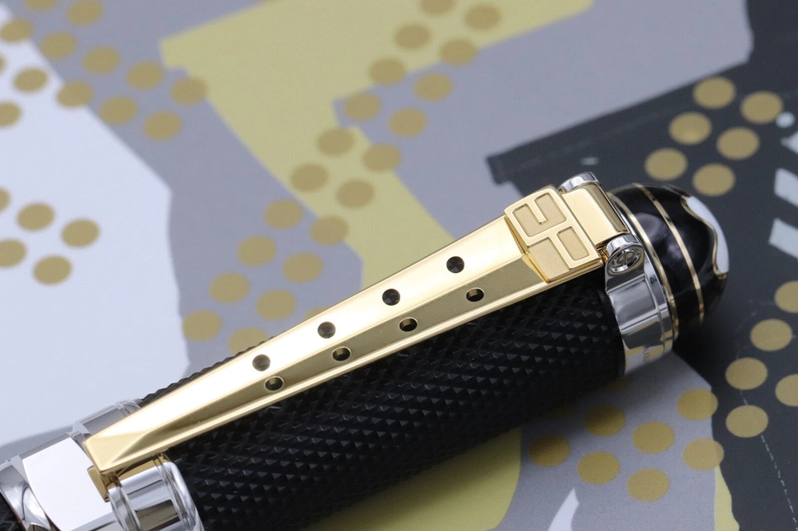 Montblanc Great Characters Elvis Presley Fountain Pen - INKED ONCE image 5