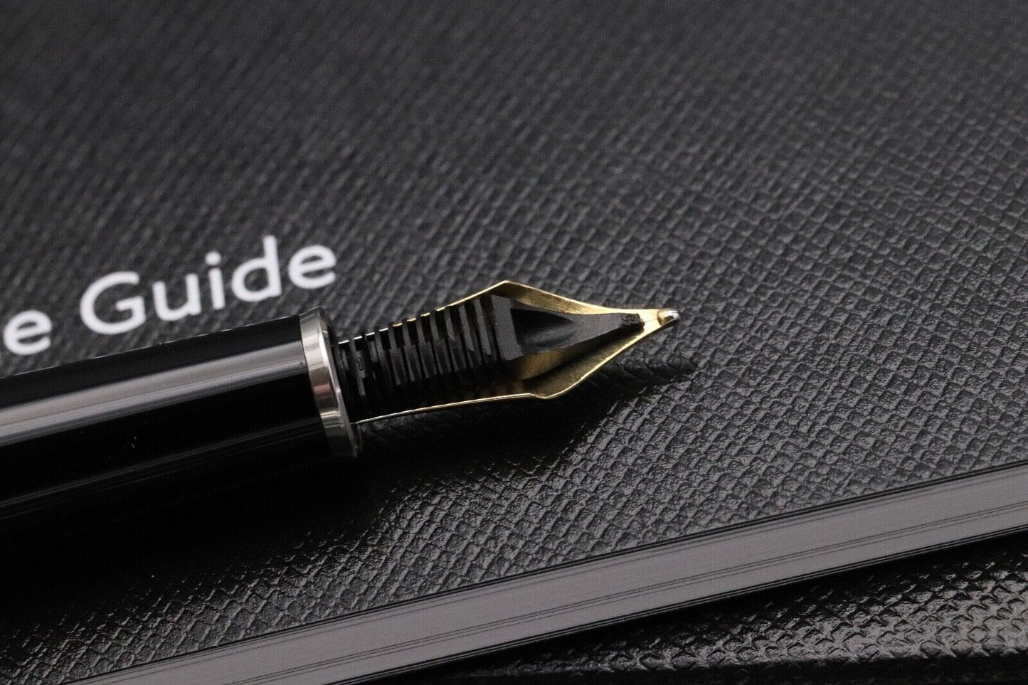 Montblanc Meisterstuck 144 Classique Pure Silver Solitaire Fountain Pen image 4