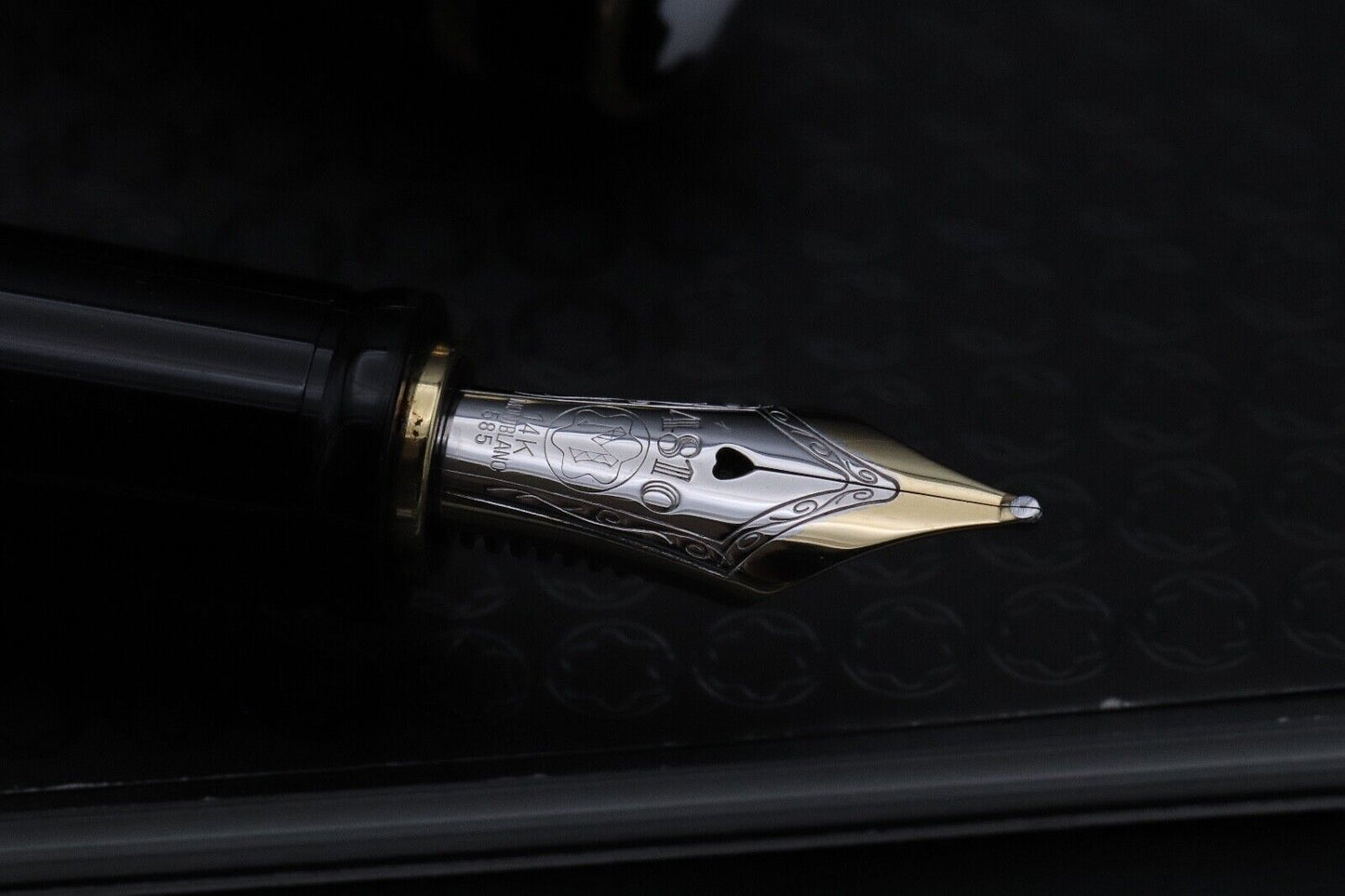 Montblanc Boheme Je T'aime Fountain Pen image 2