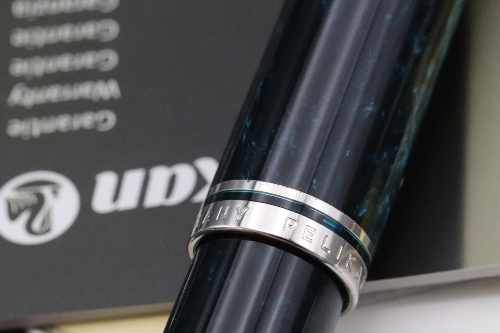 Pelikan Souveran M805 Ocean Swirl Special Edition Fountain Pen image 5