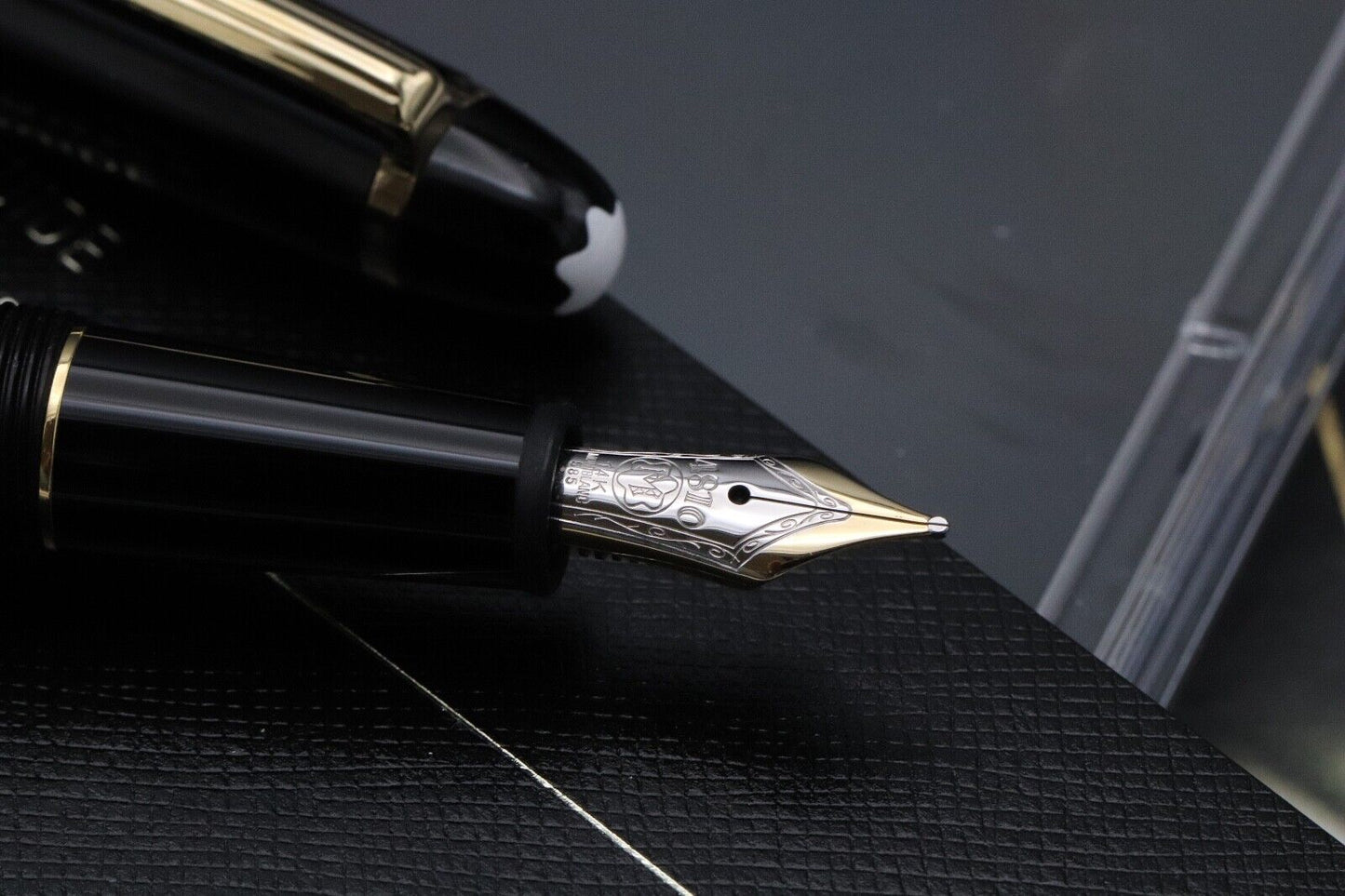 Montblanc Meisterstuck Chopin Classique Gold Coated Fountain Pen image 2